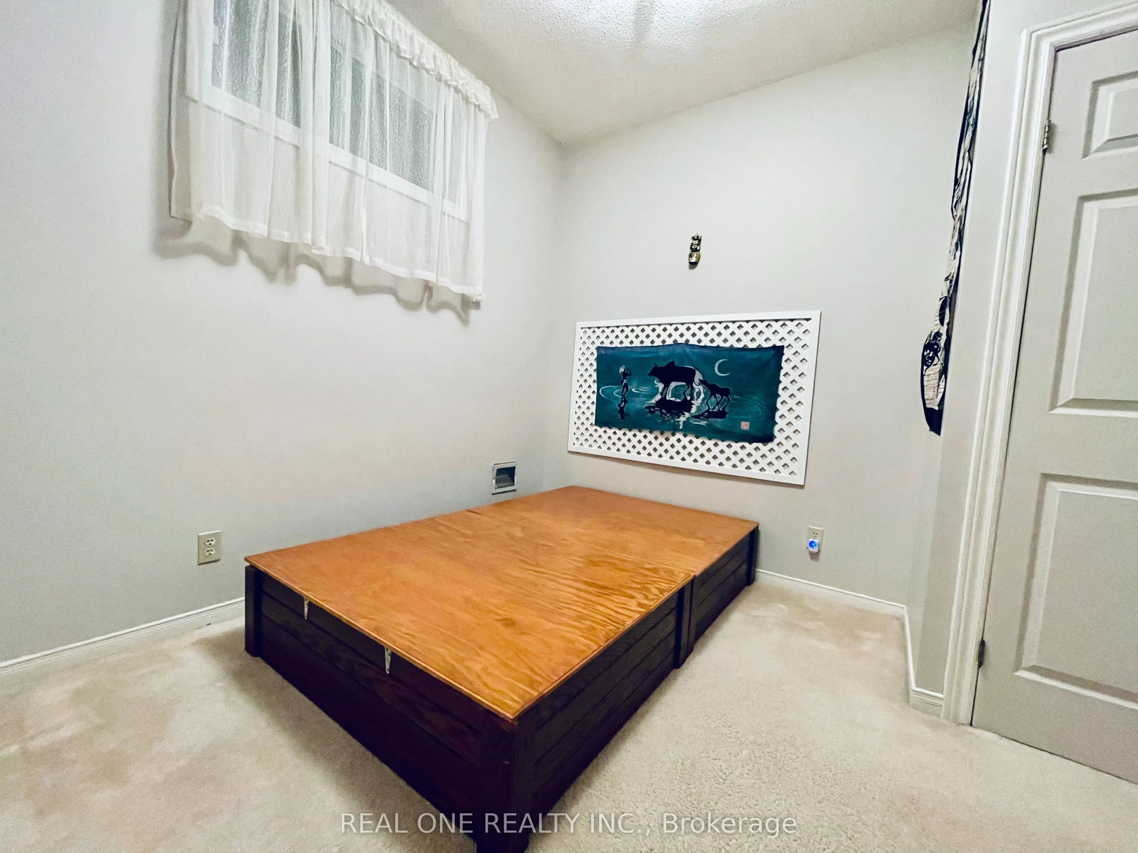84 Riverglen Drive