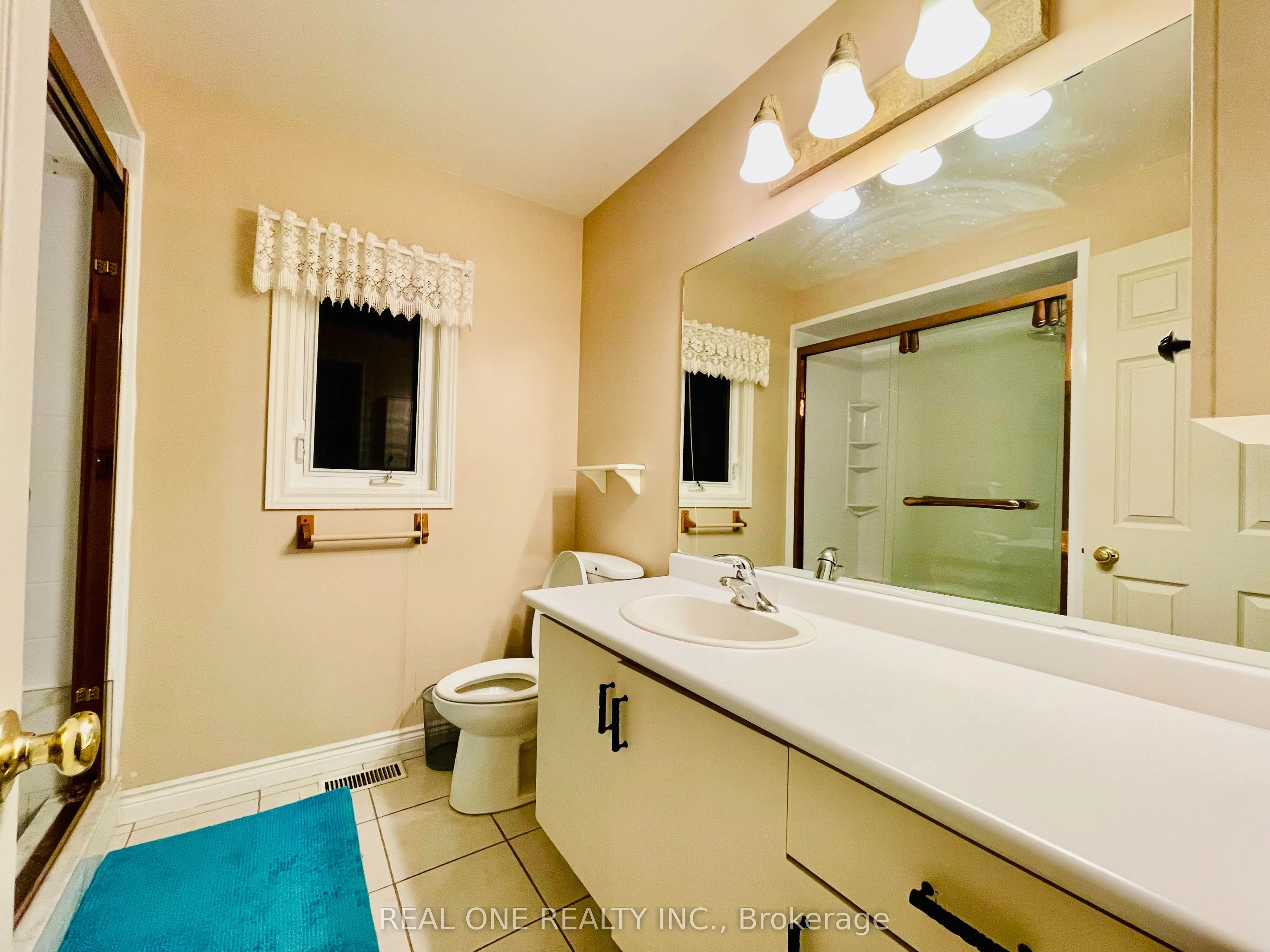 84 Riverglen Drive