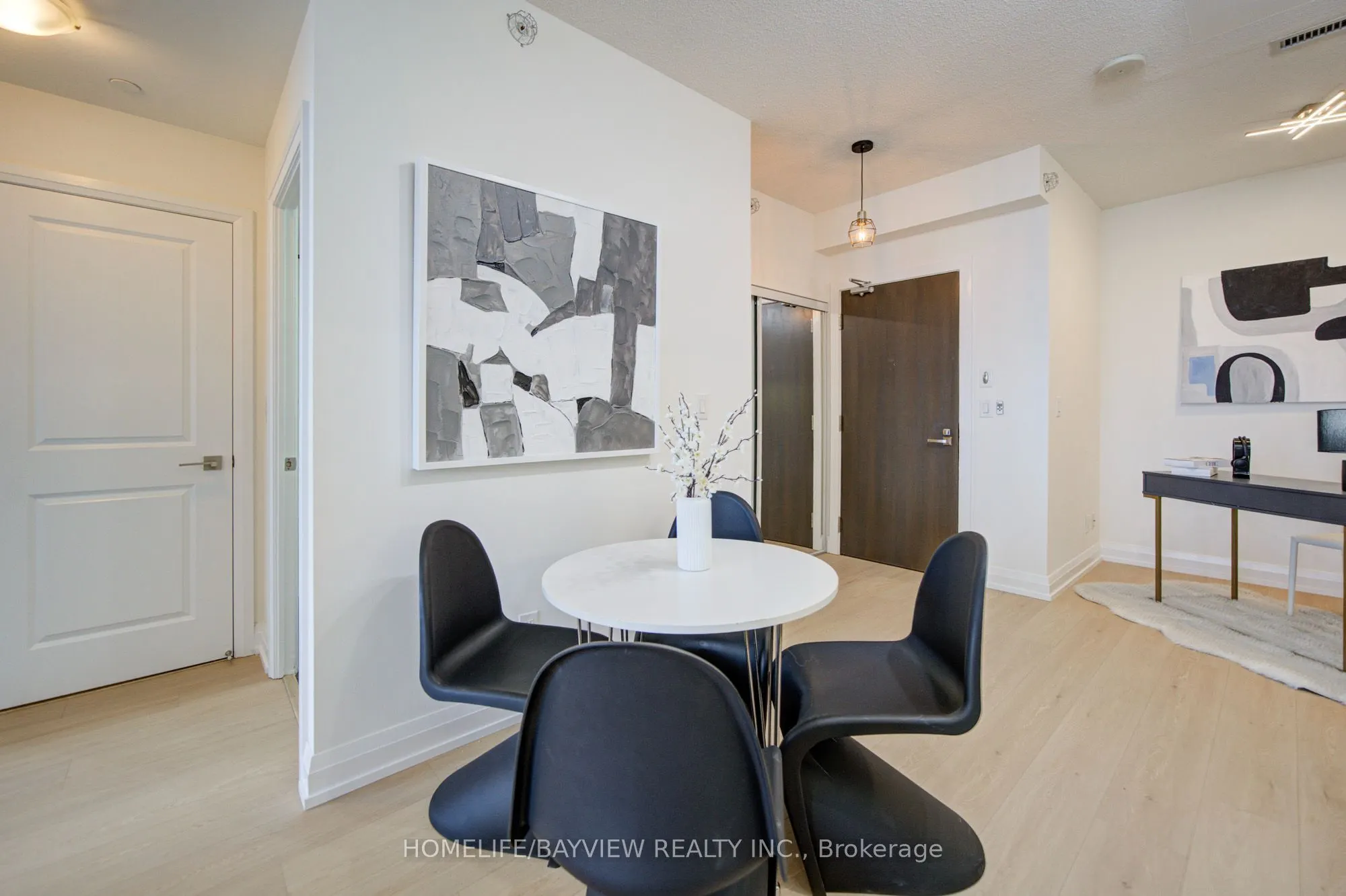 7171 Yonge Street #2409