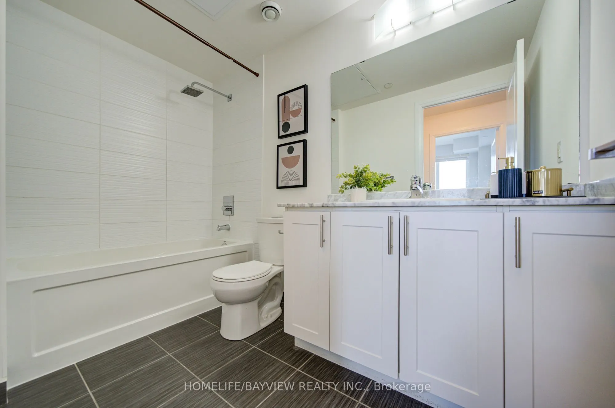 7171 Yonge Street #2409