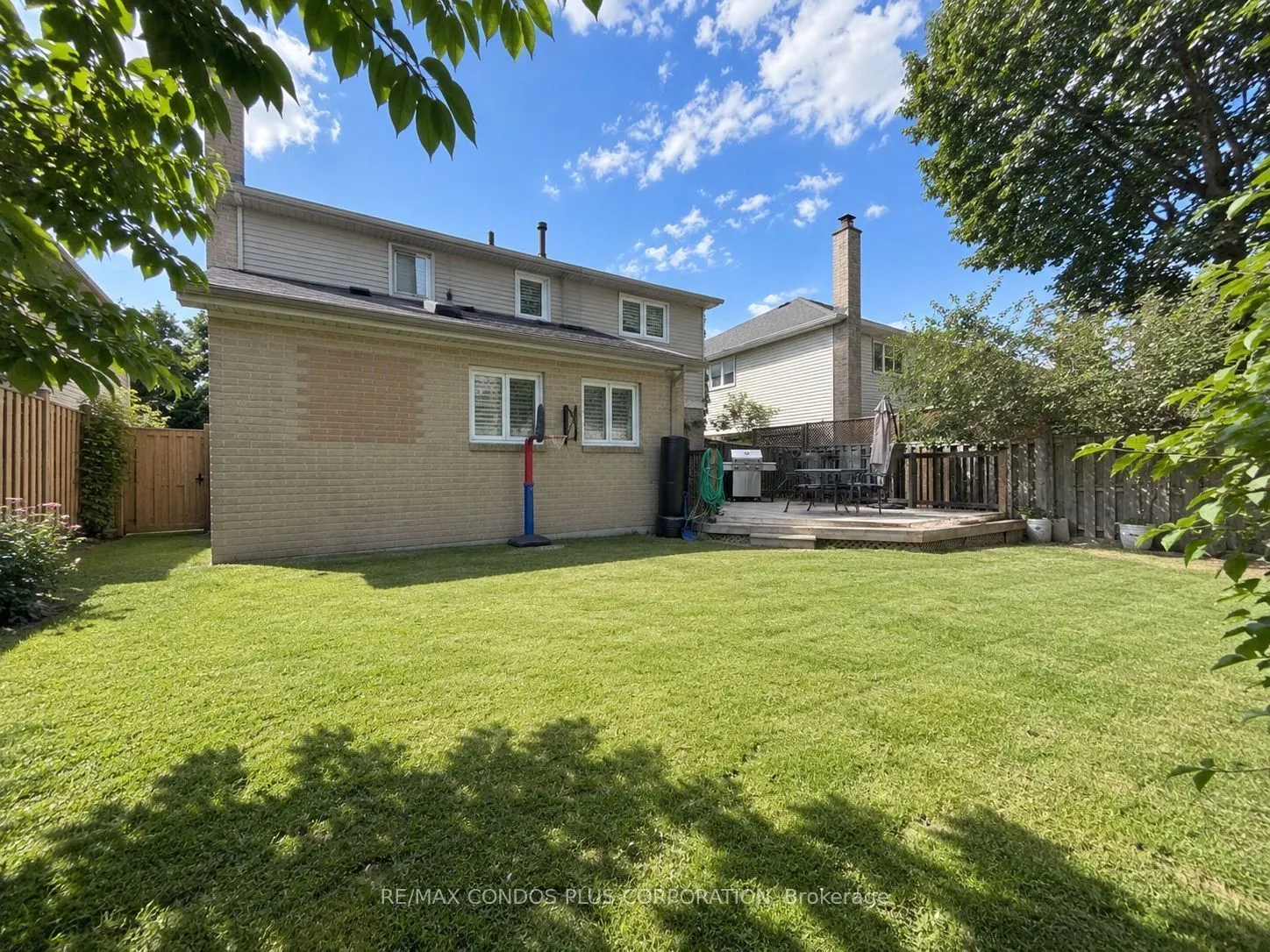 57 Colvin Crescent