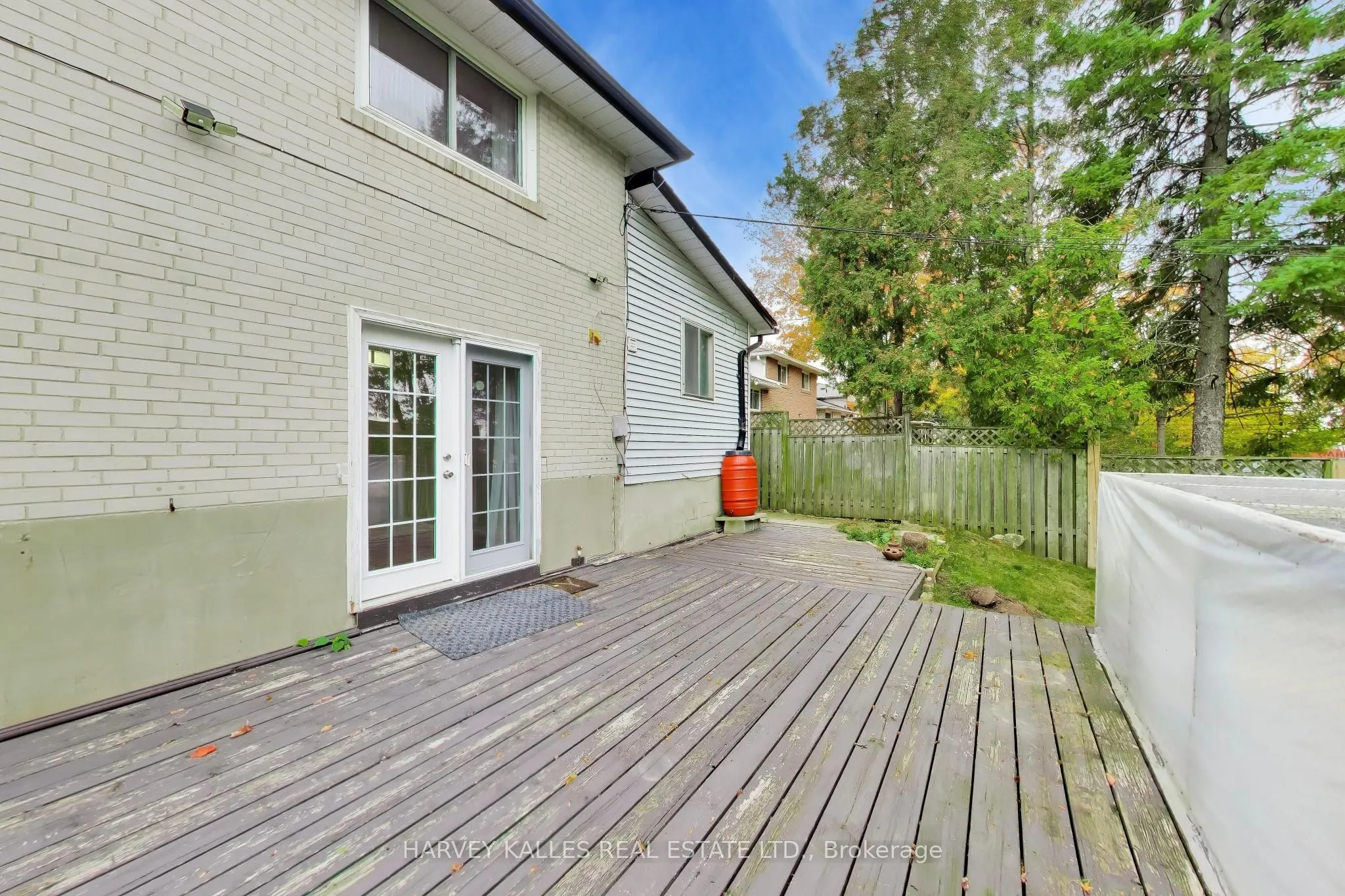 80 Sherwood Forest Drive