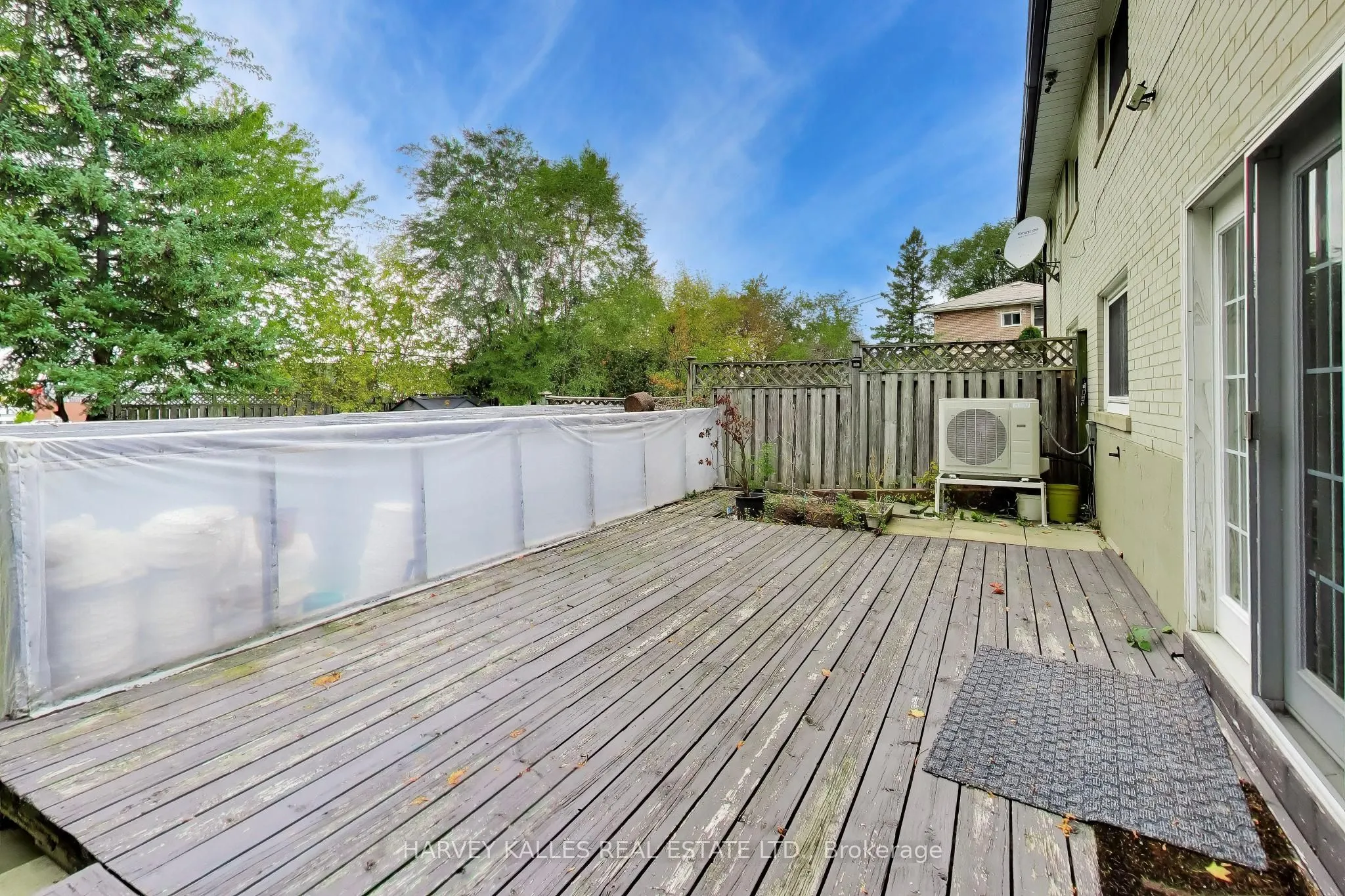 80 Sherwood Forest Drive