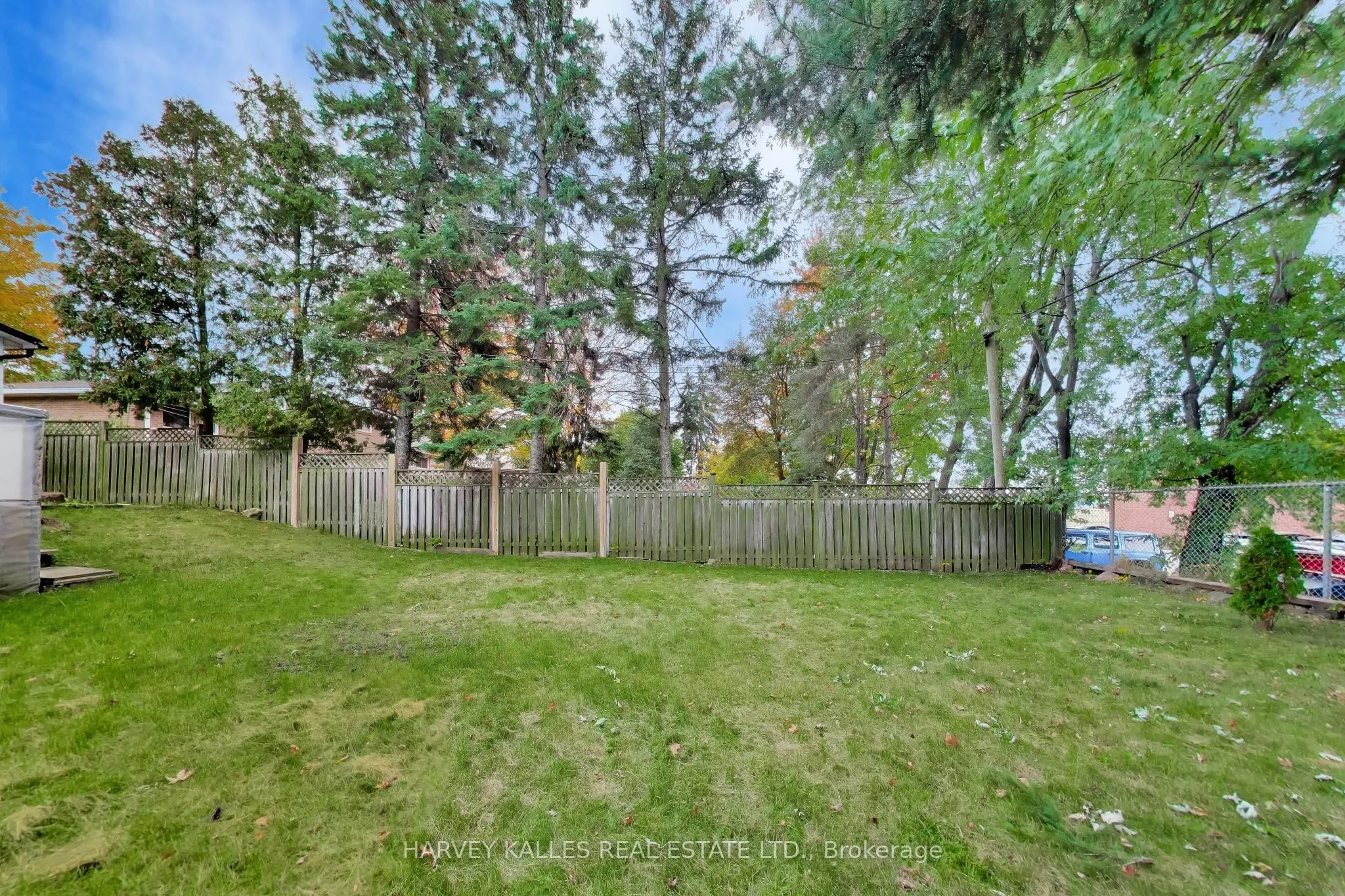 80 Sherwood Forest Drive