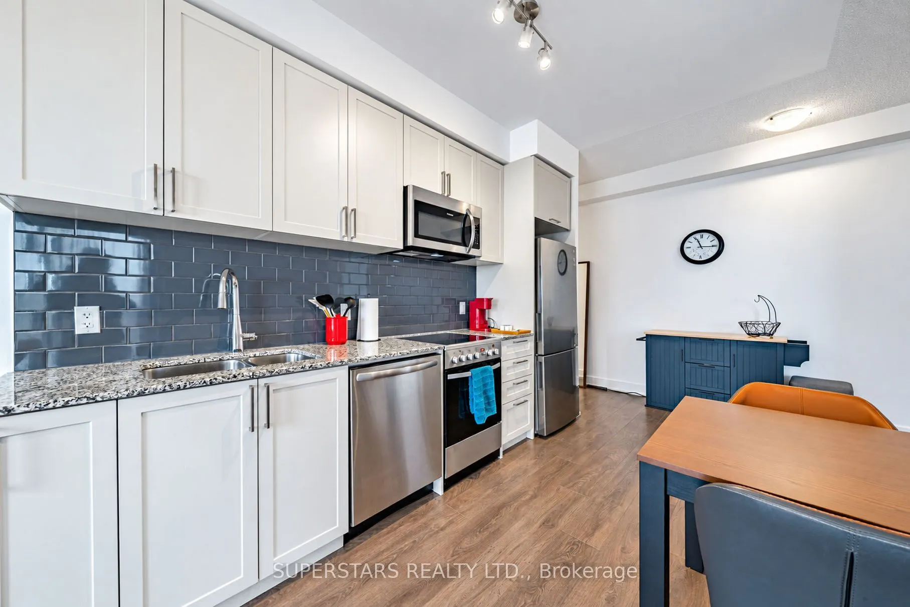278 Buchanan Drive #521E