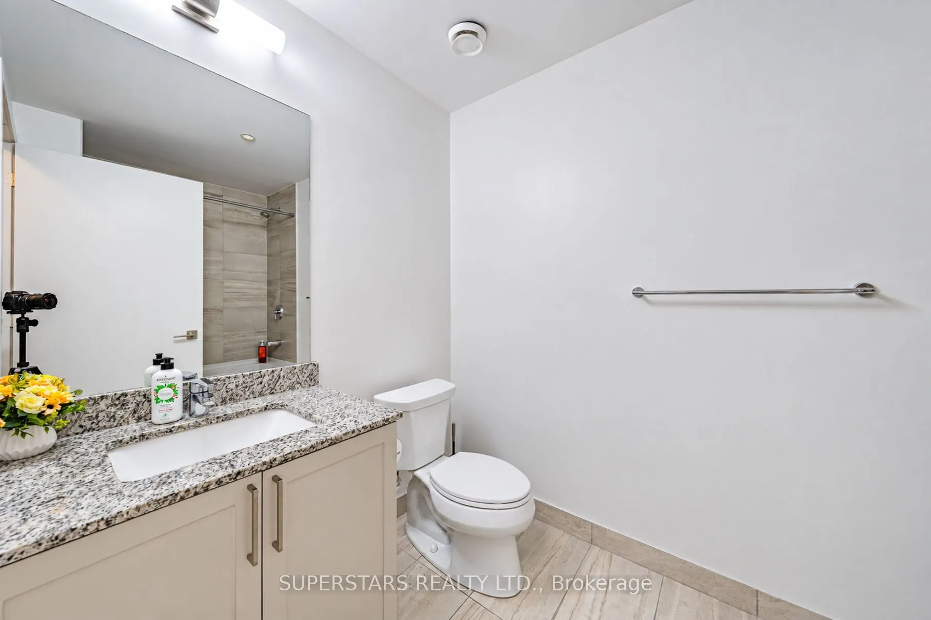 278 Buchanan Drive #521E