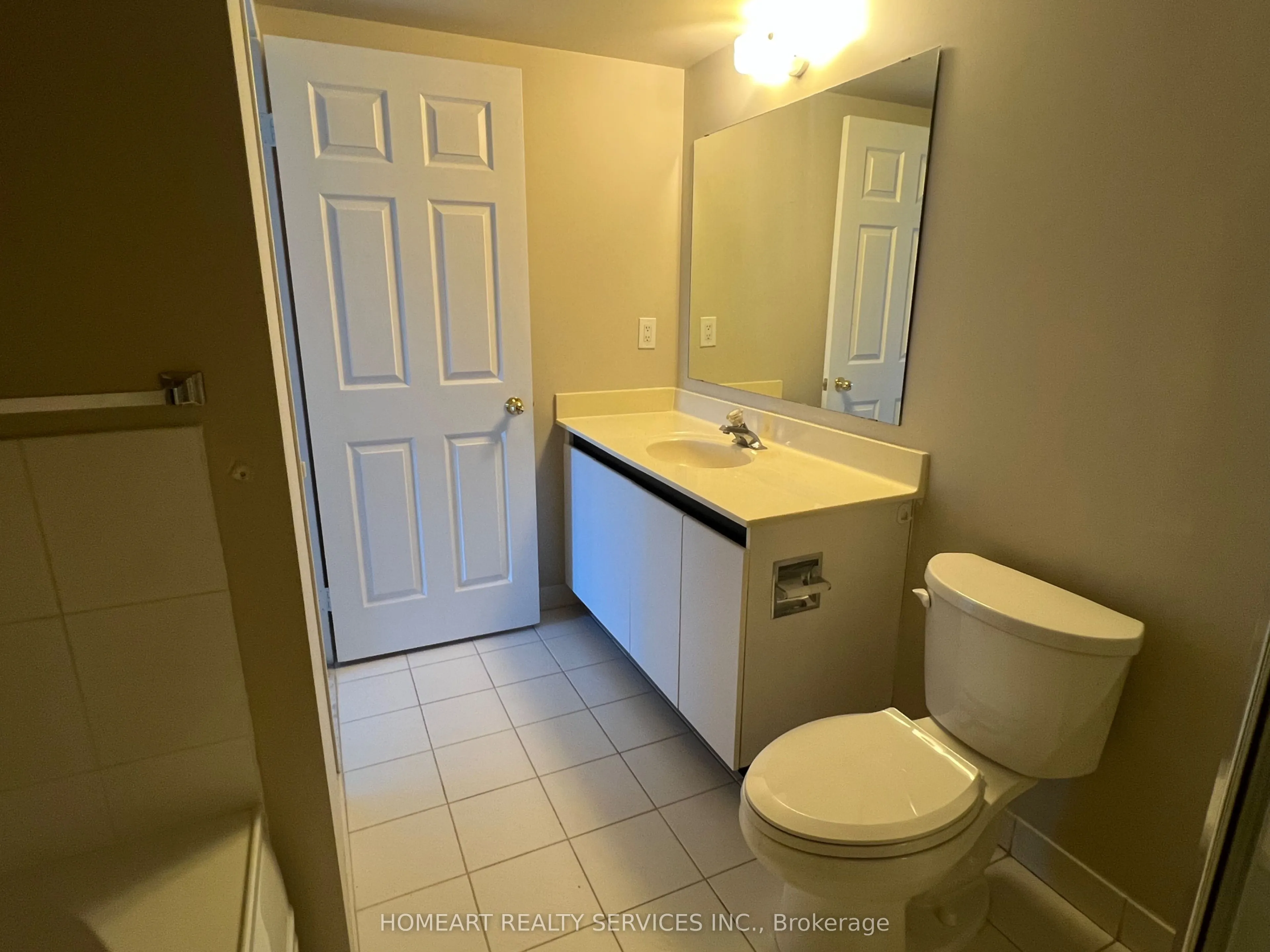 7905 Bayview Avenue #623