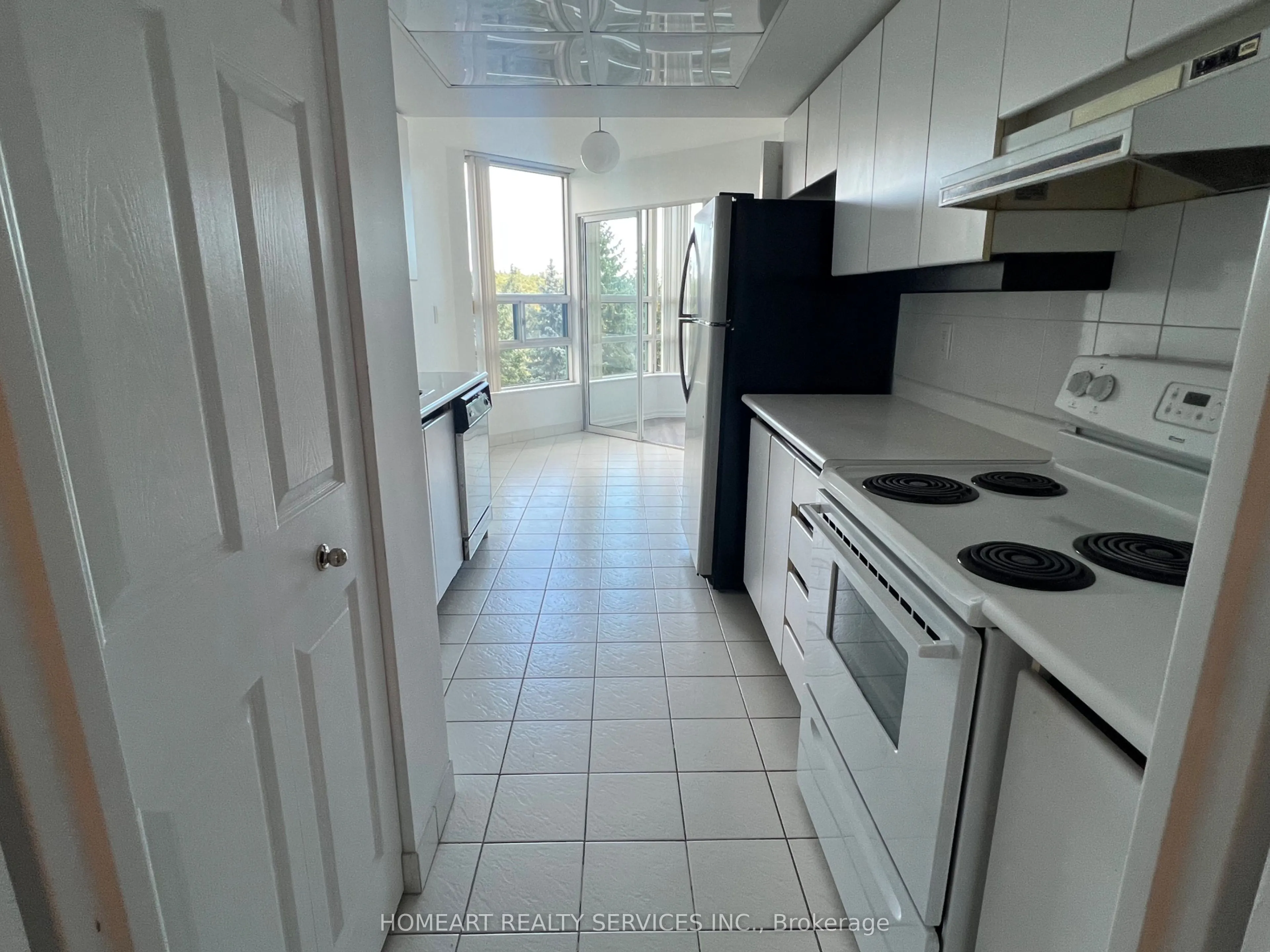 7905 Bayview Avenue #623