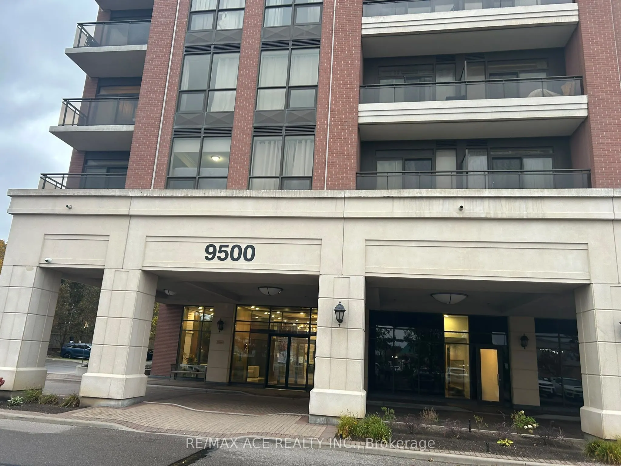 9500 Markham Road #UPH 01