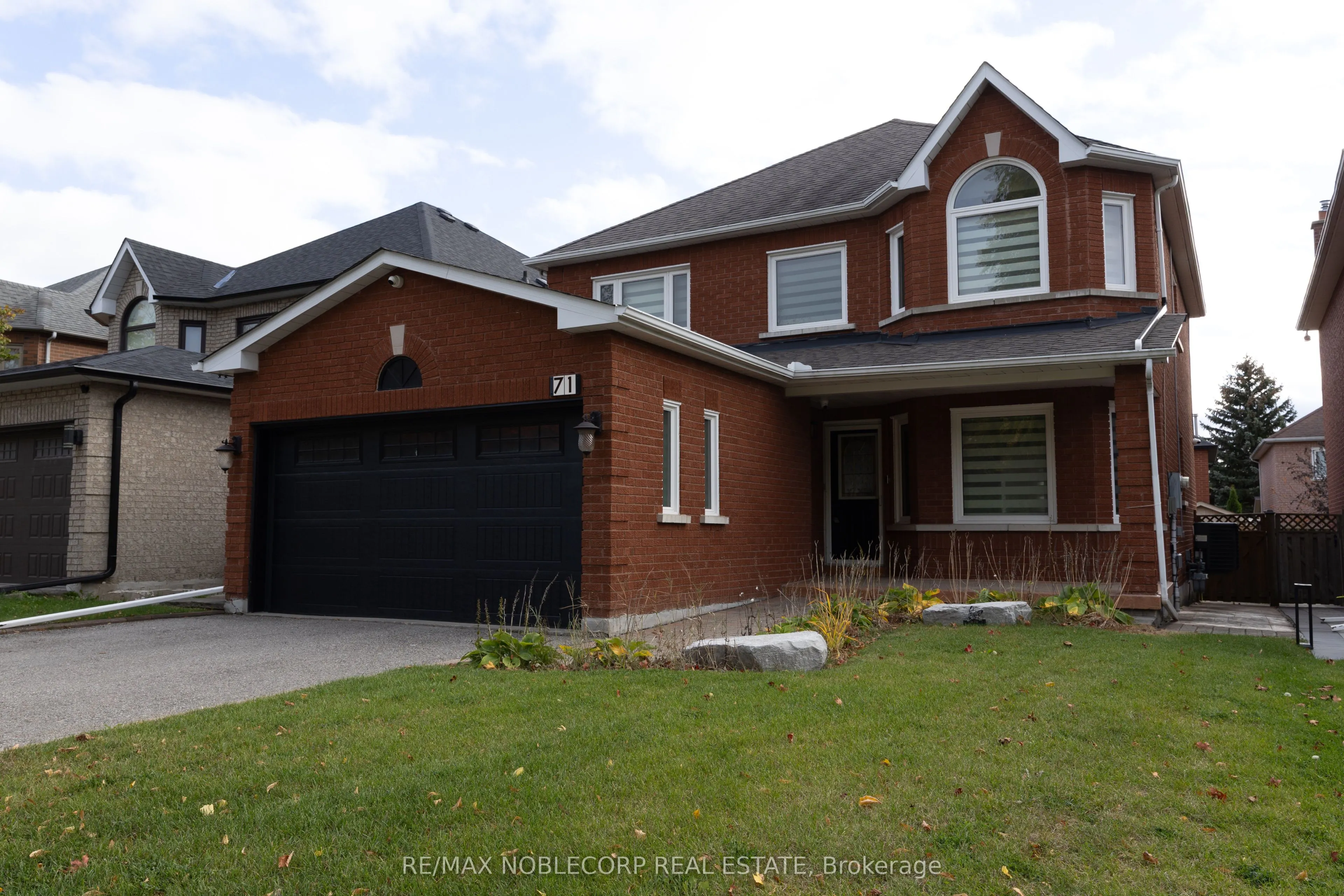 71 Castlepoint Drive