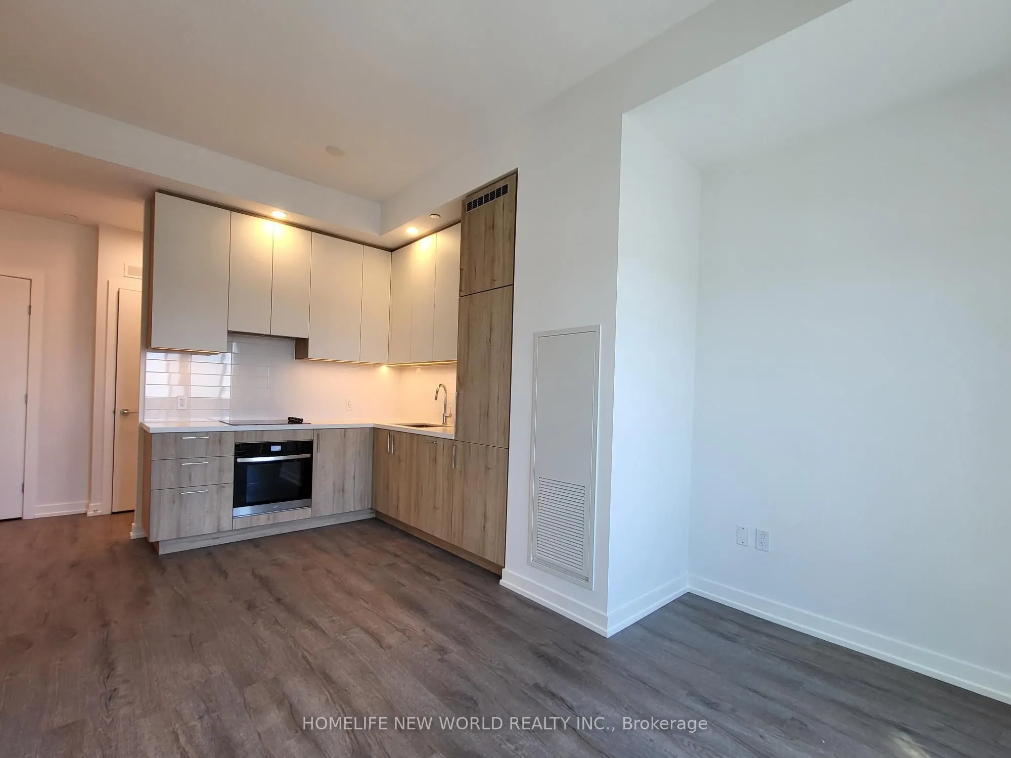 21 Meadowdale Road #2601