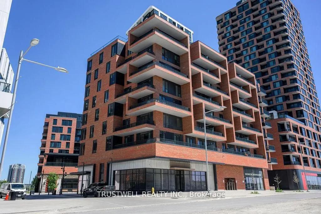 38 Simcoe Promenade #407