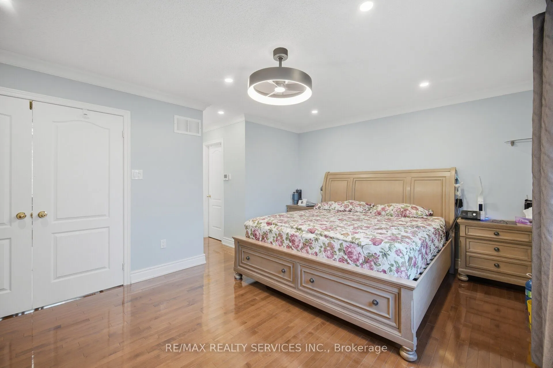 45 Skylark Drive