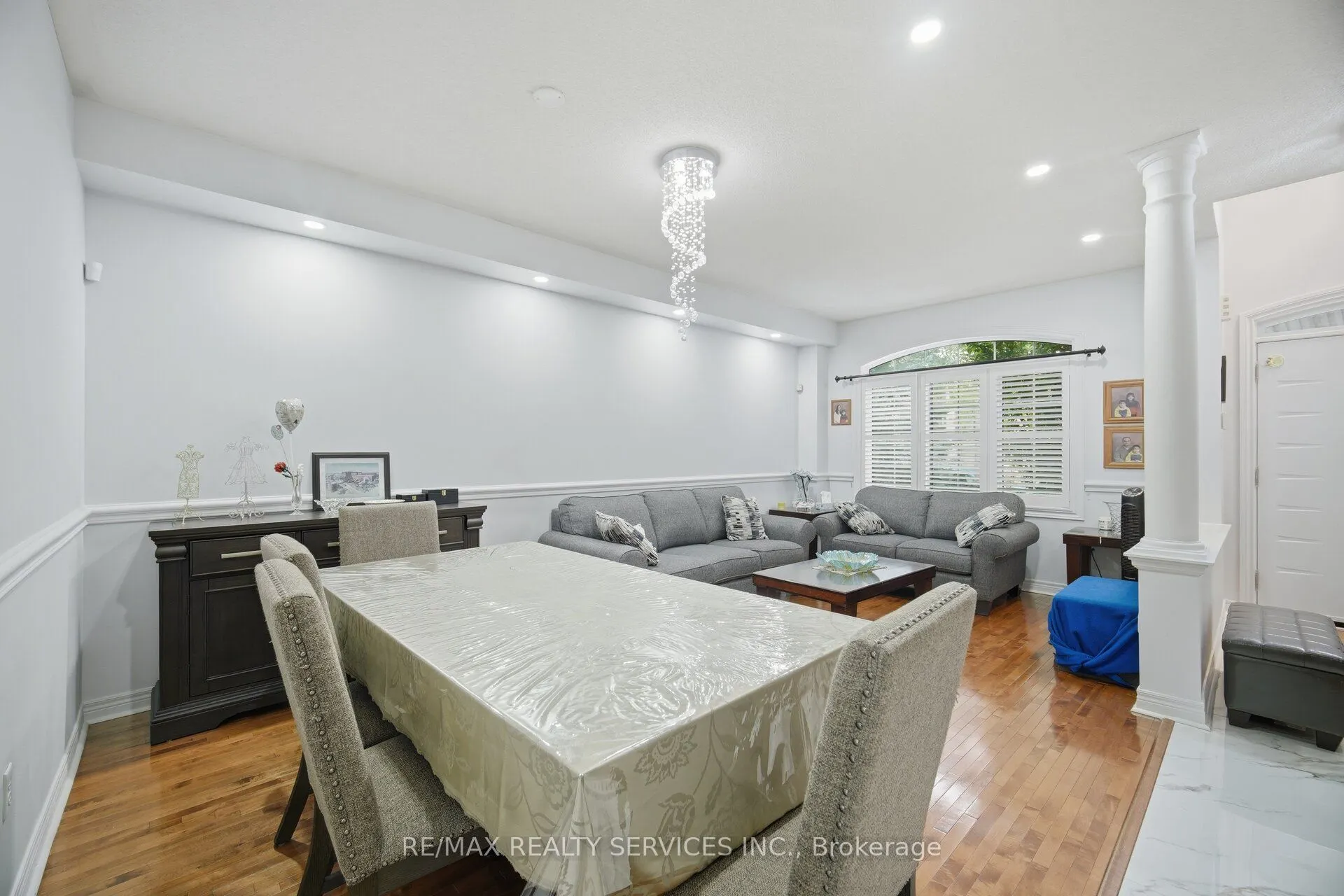 45 Skylark Drive