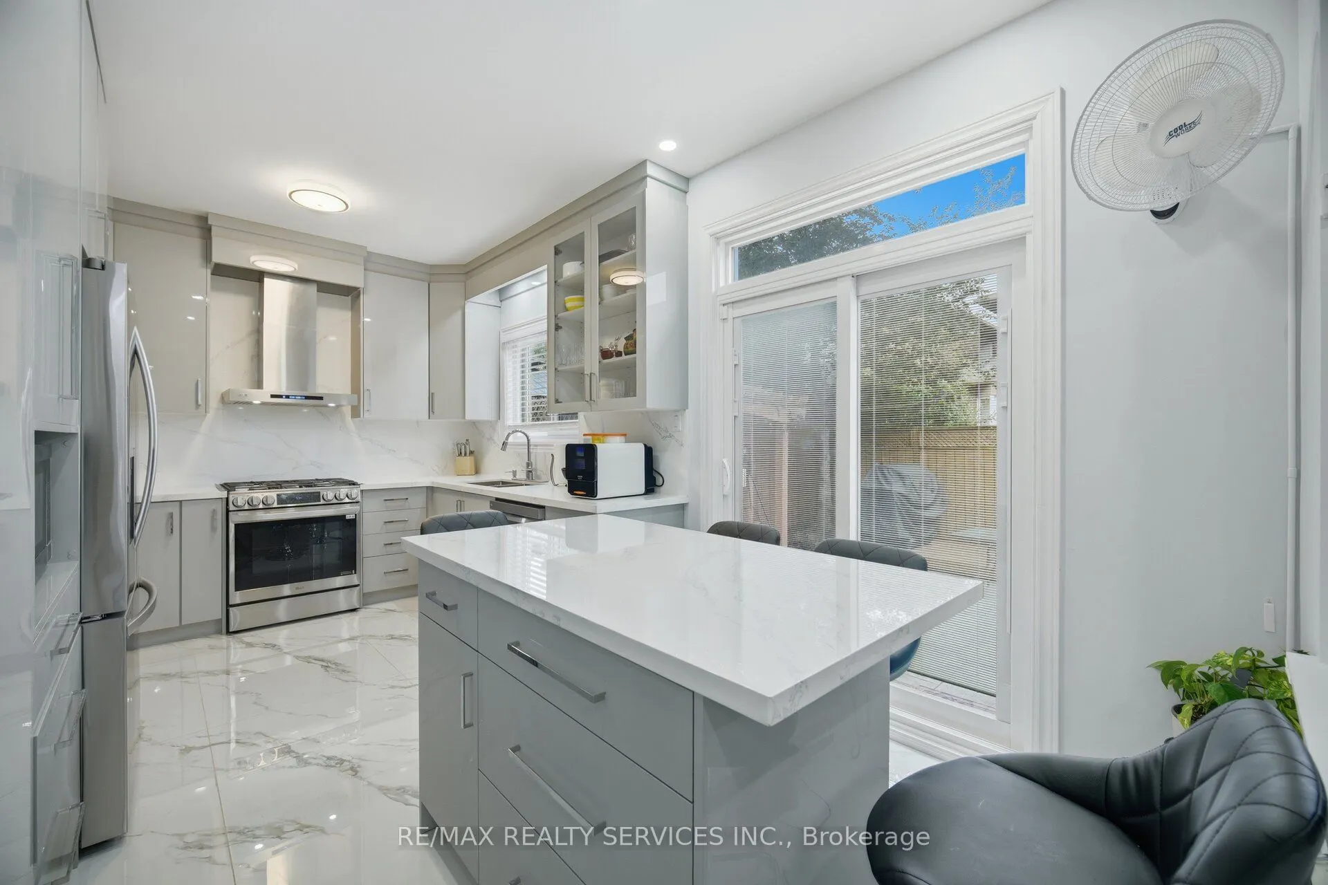45 Skylark Drive