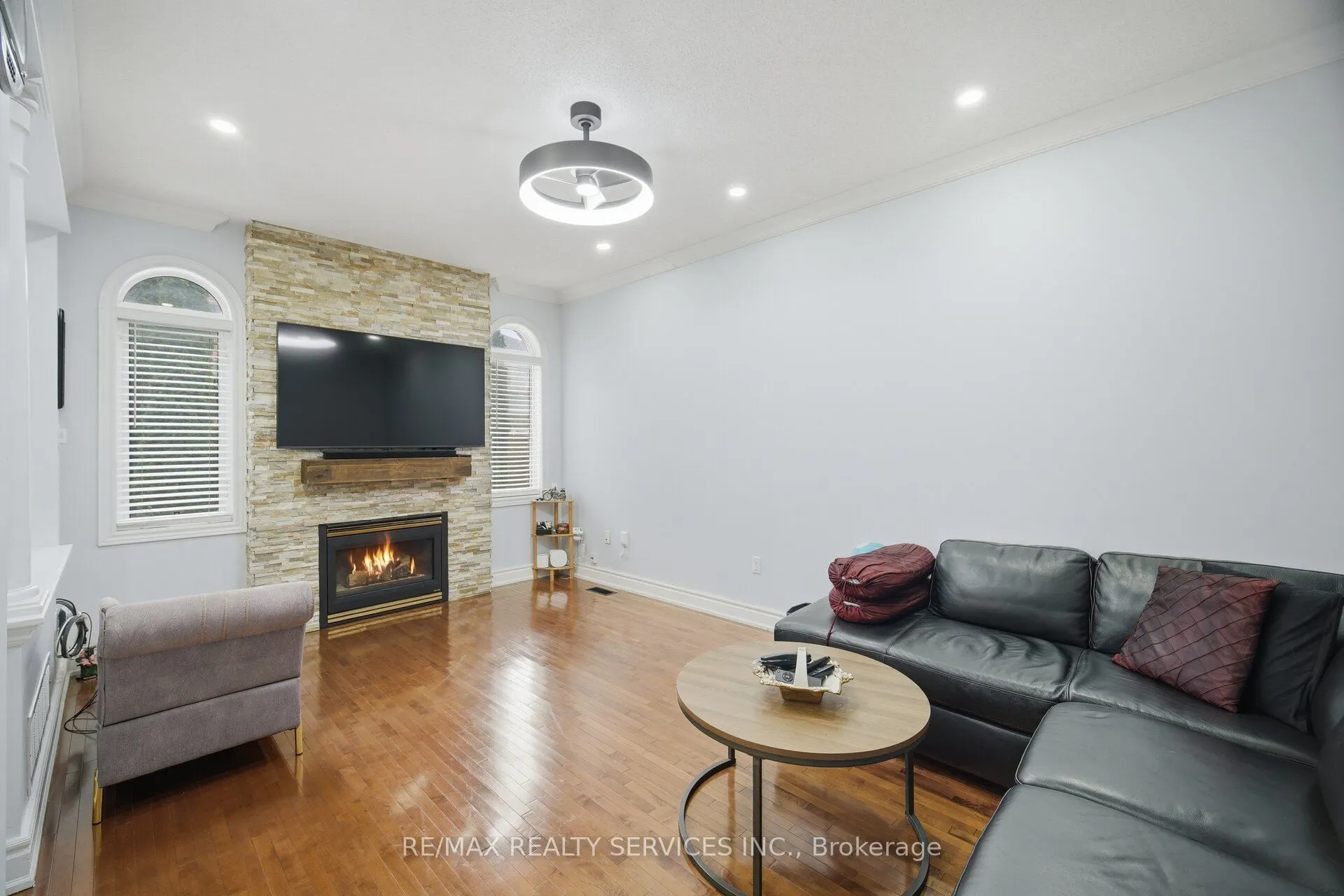 45 Skylark Drive