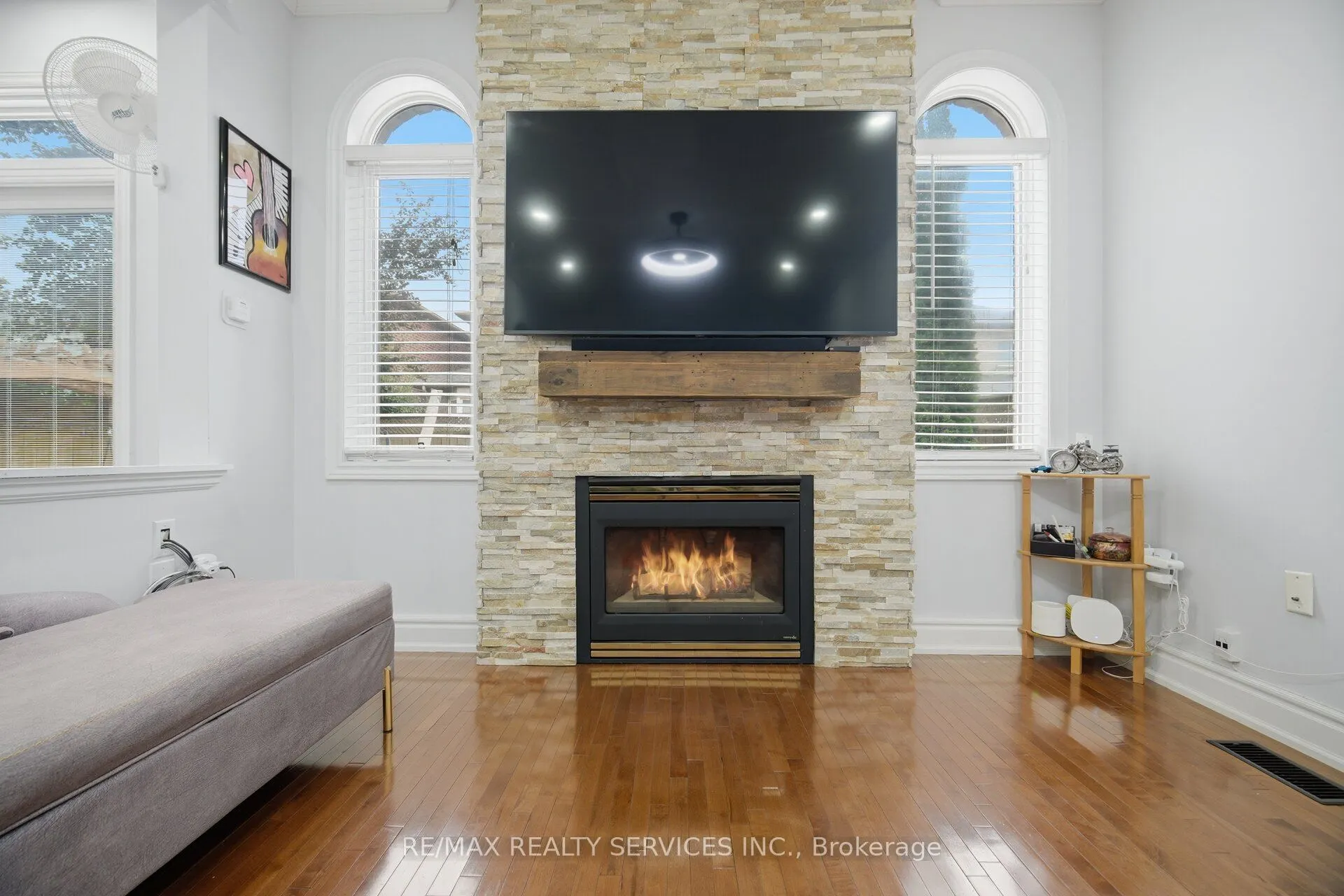 45 Skylark Drive
