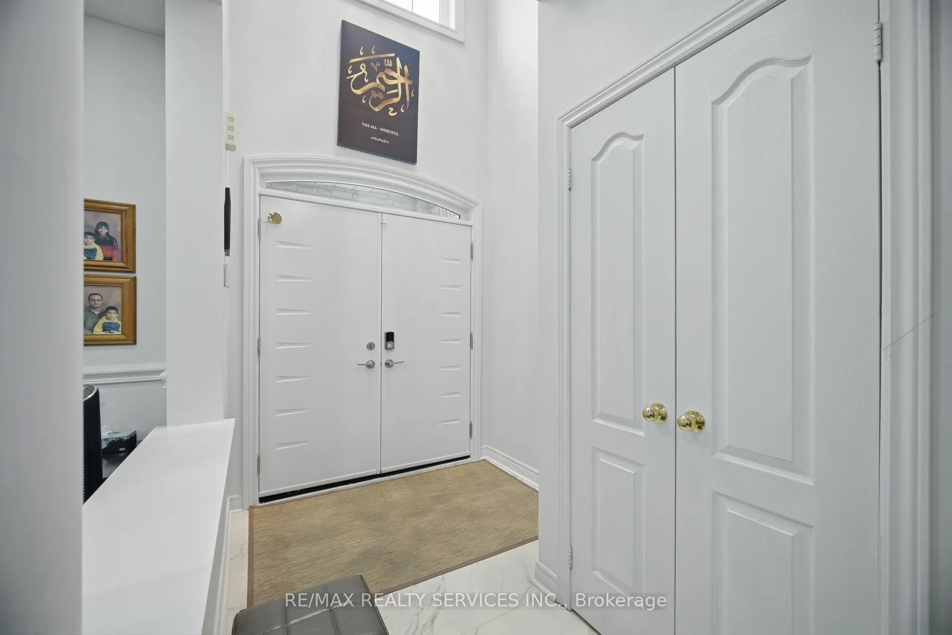 45 Skylark Drive