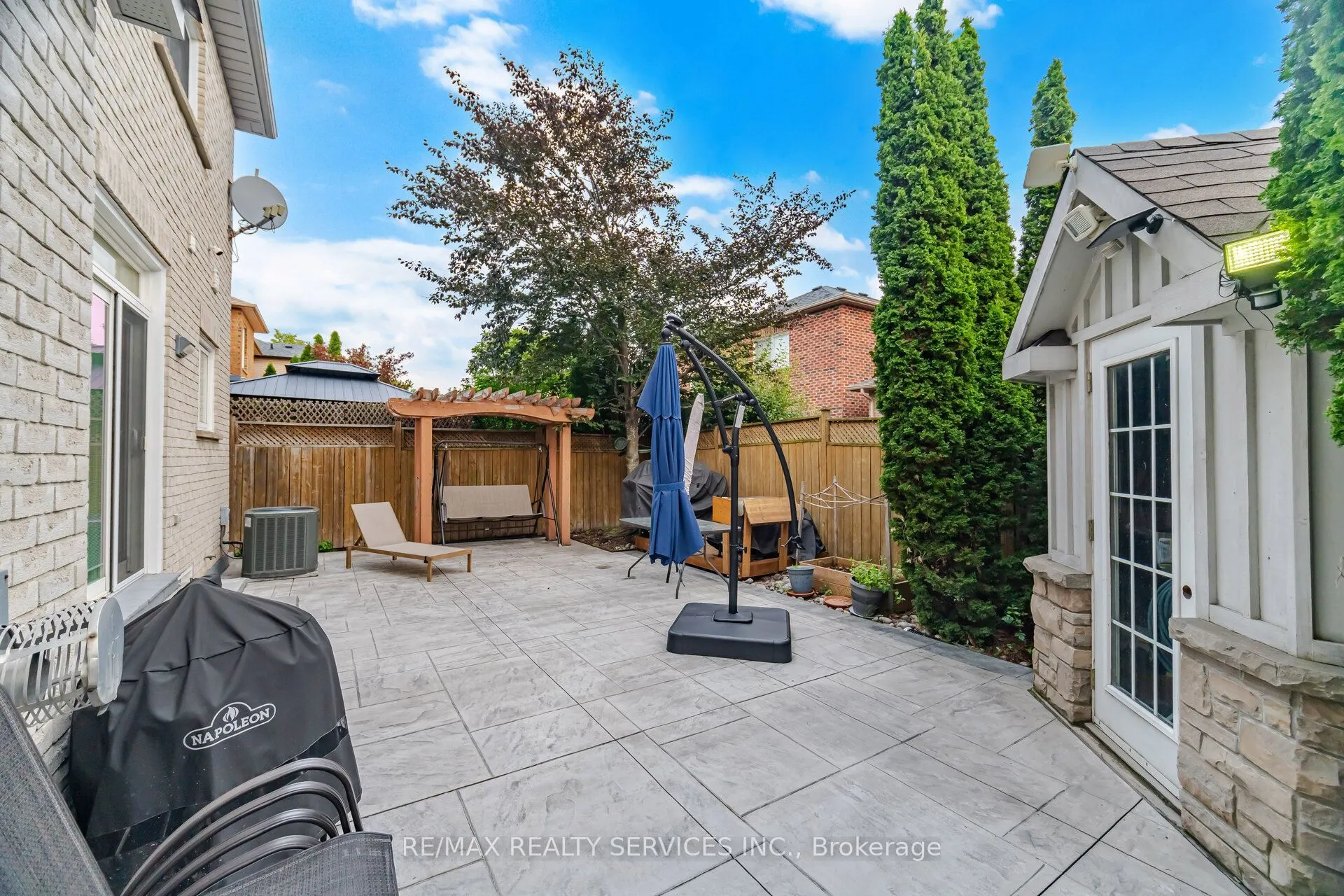 45 Skylark Drive