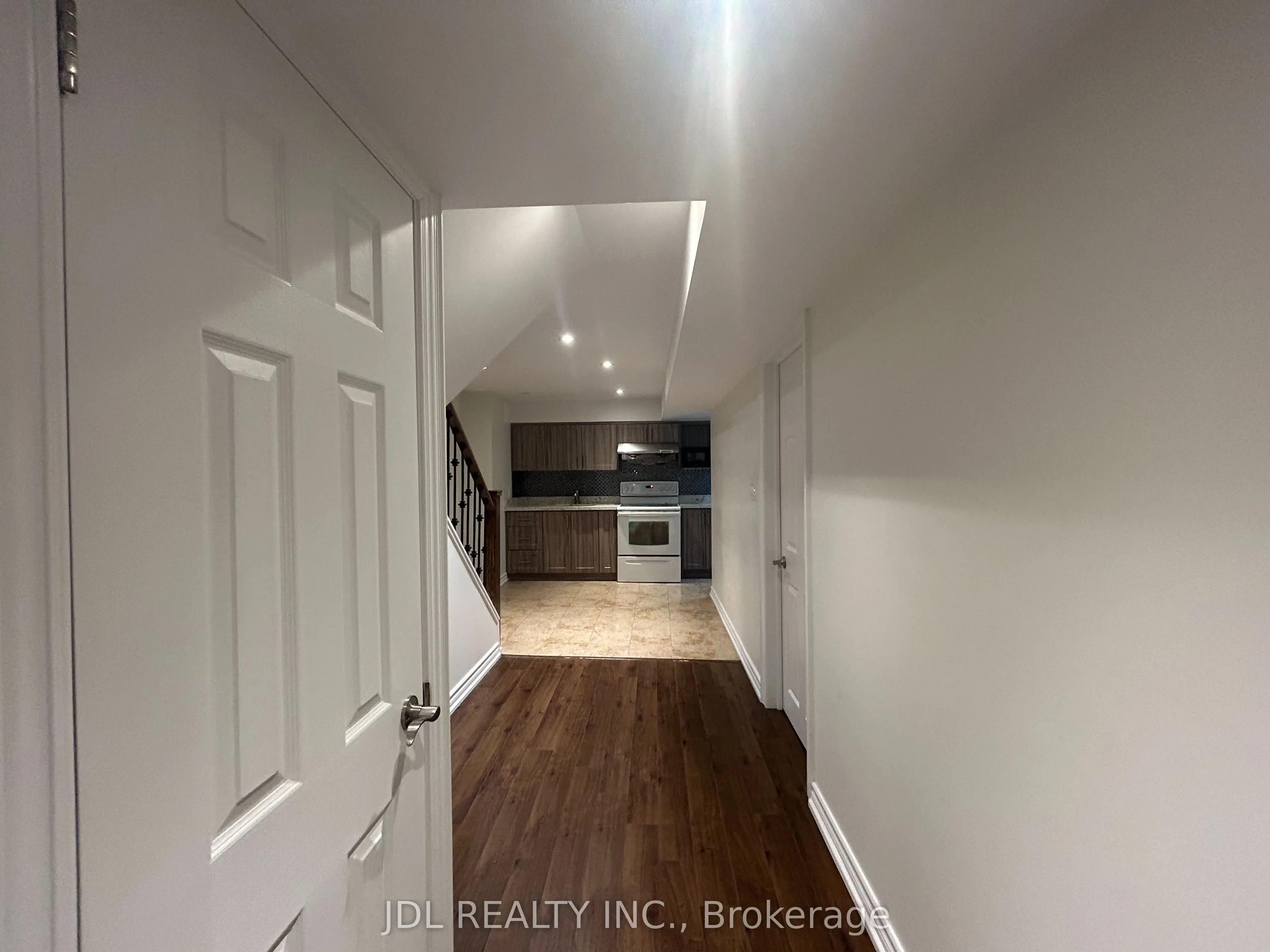 36 Bendamere Cres Crescent #Two Bedrooms bsmt