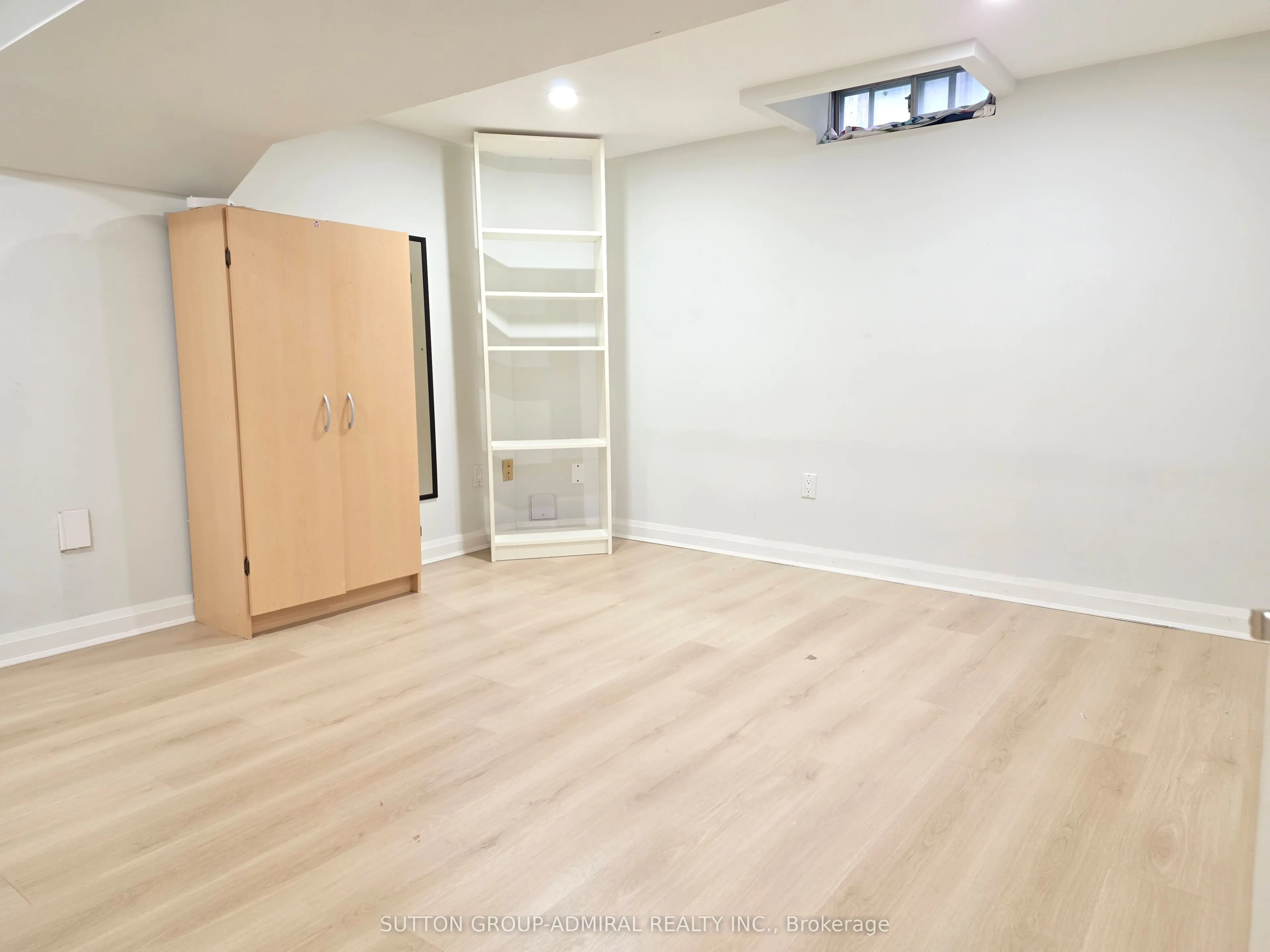64 Leno Mills Avenue #Basement