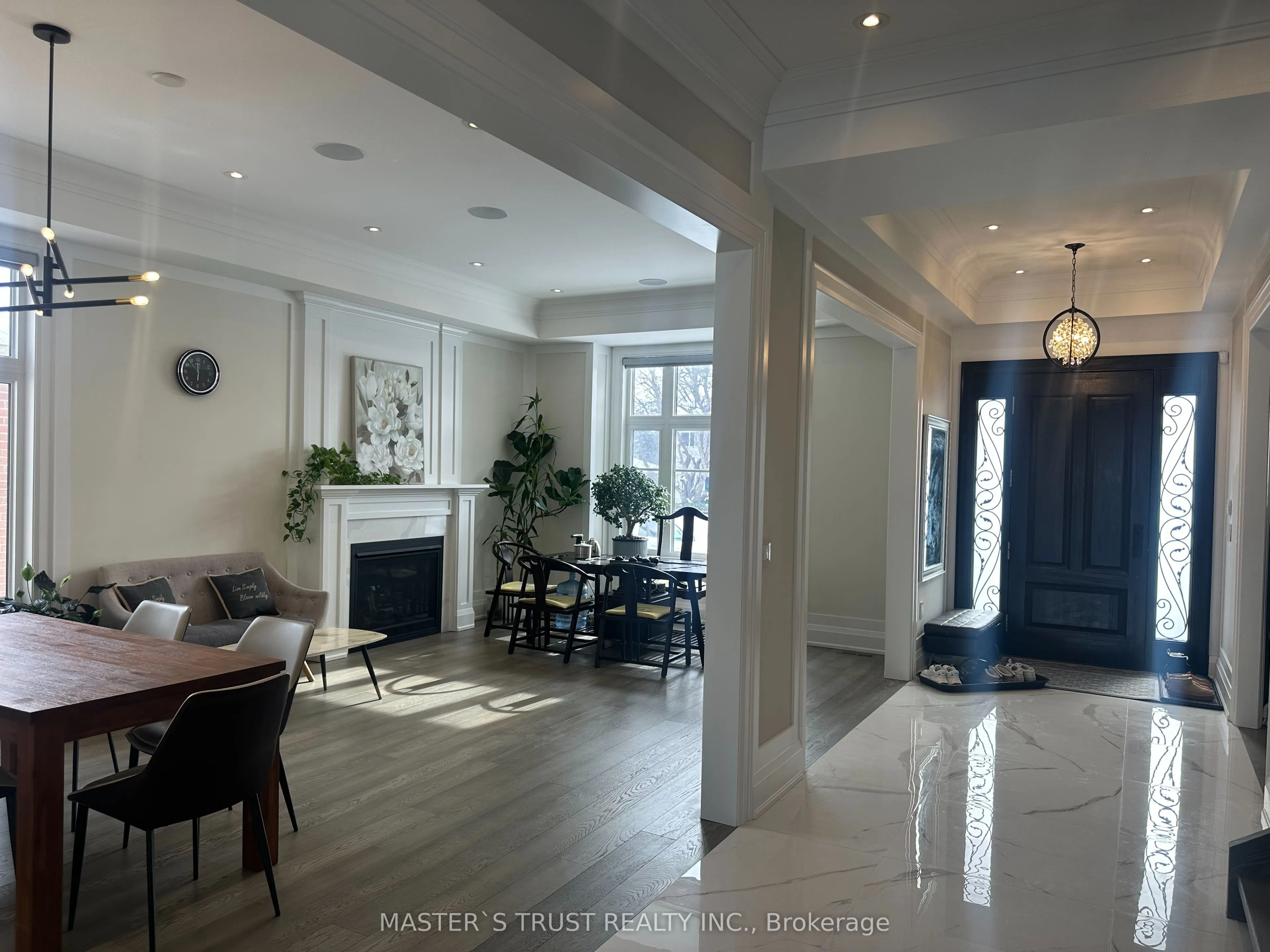 140 Sherwood Forest Drive