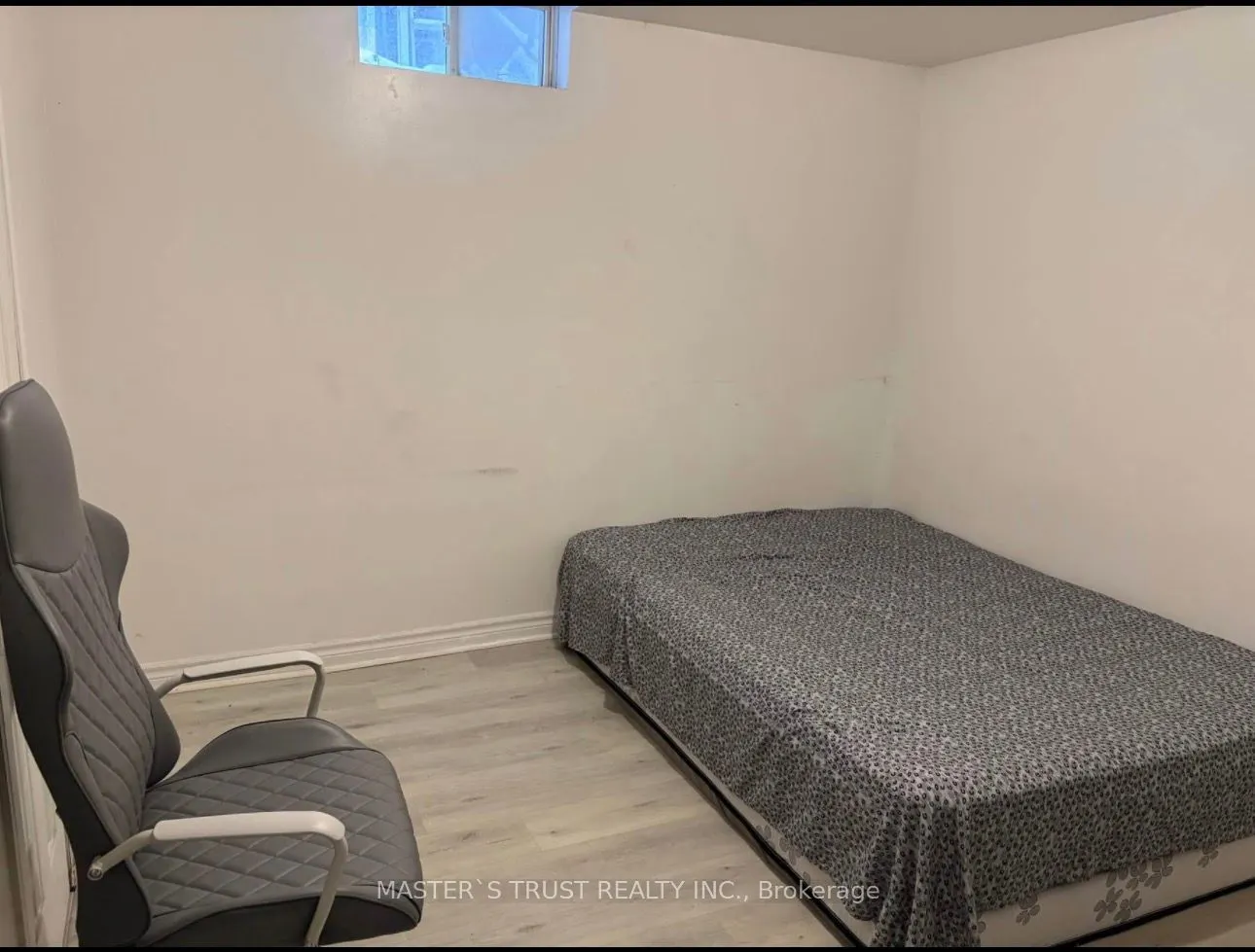 78 Whistler(Bsmt) Court