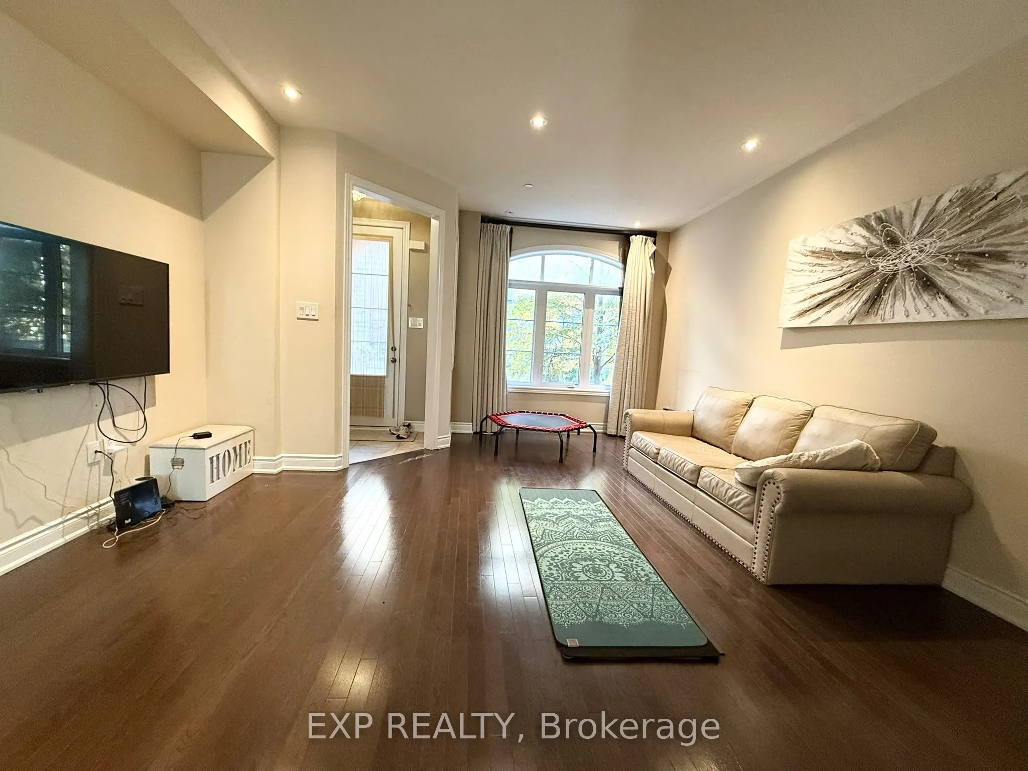 1331 Major Mackenzie Drive #58