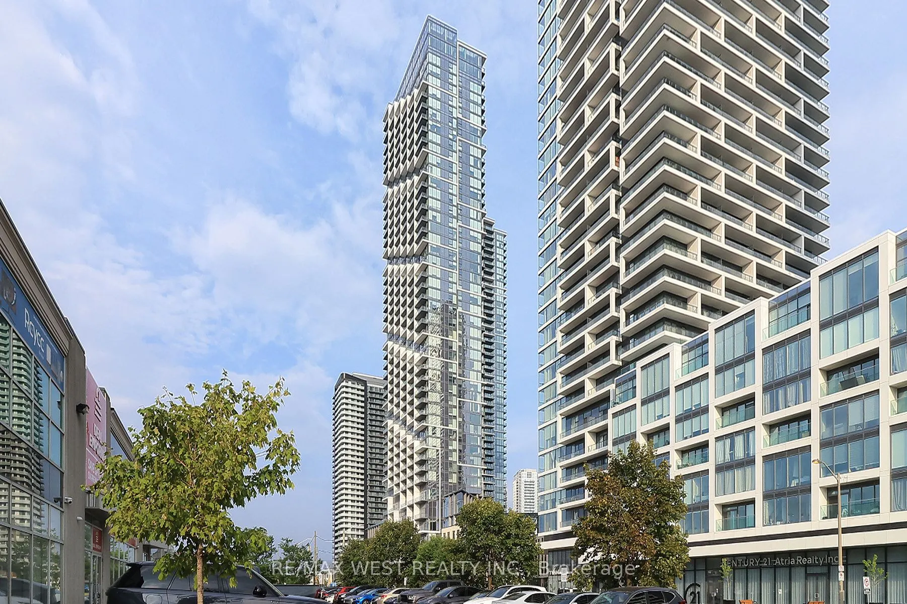 1000 Portage Parkway #2009
