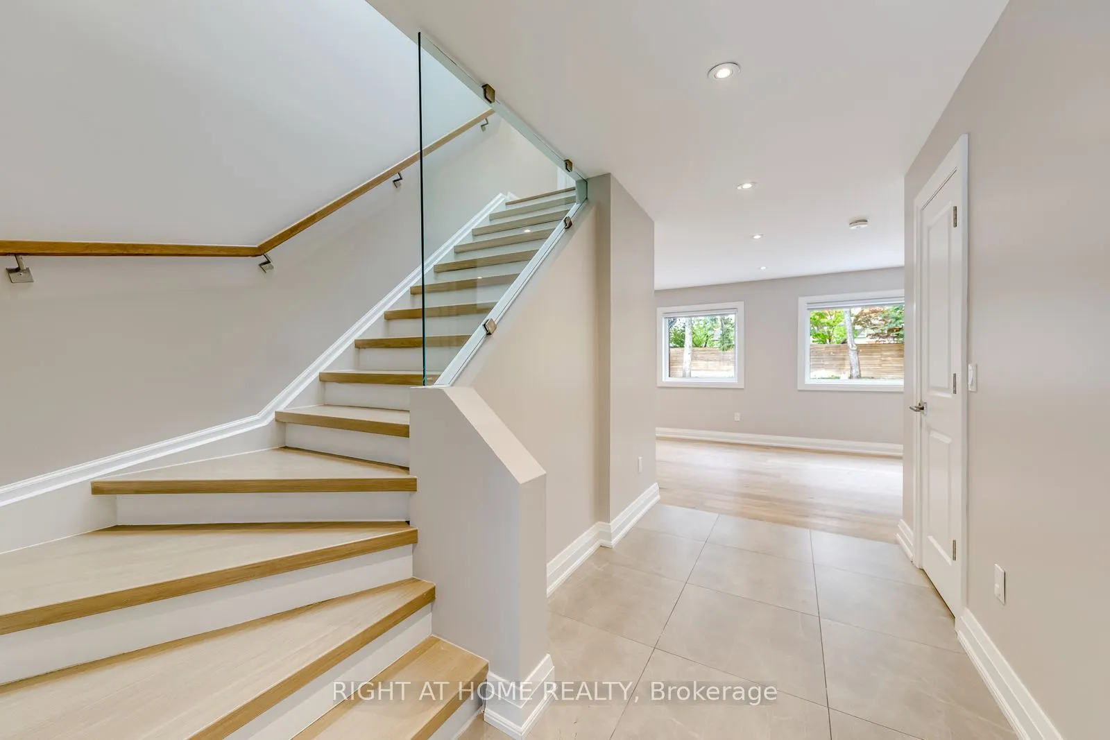 30 Penwick Crescent