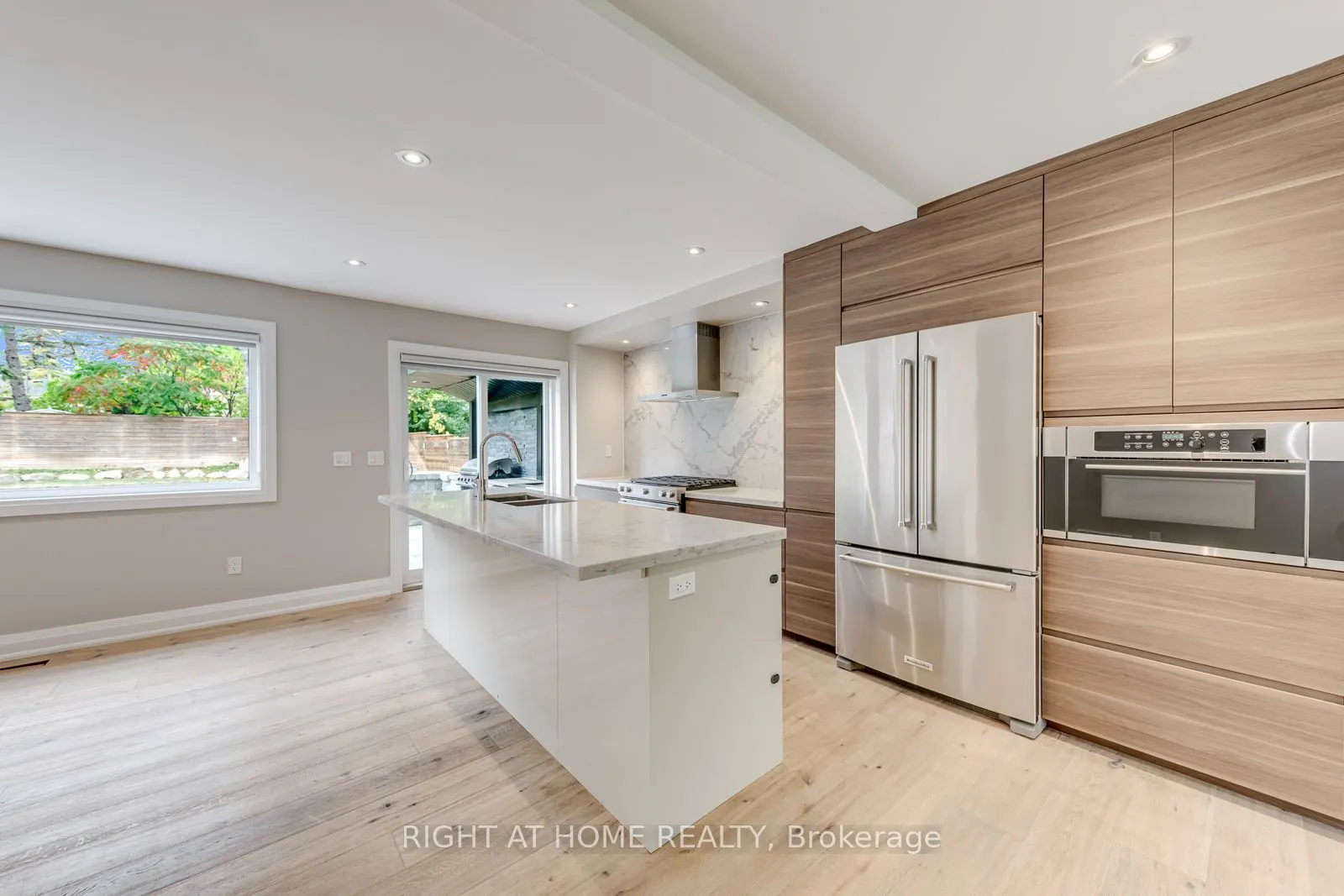 30 Penwick Crescent