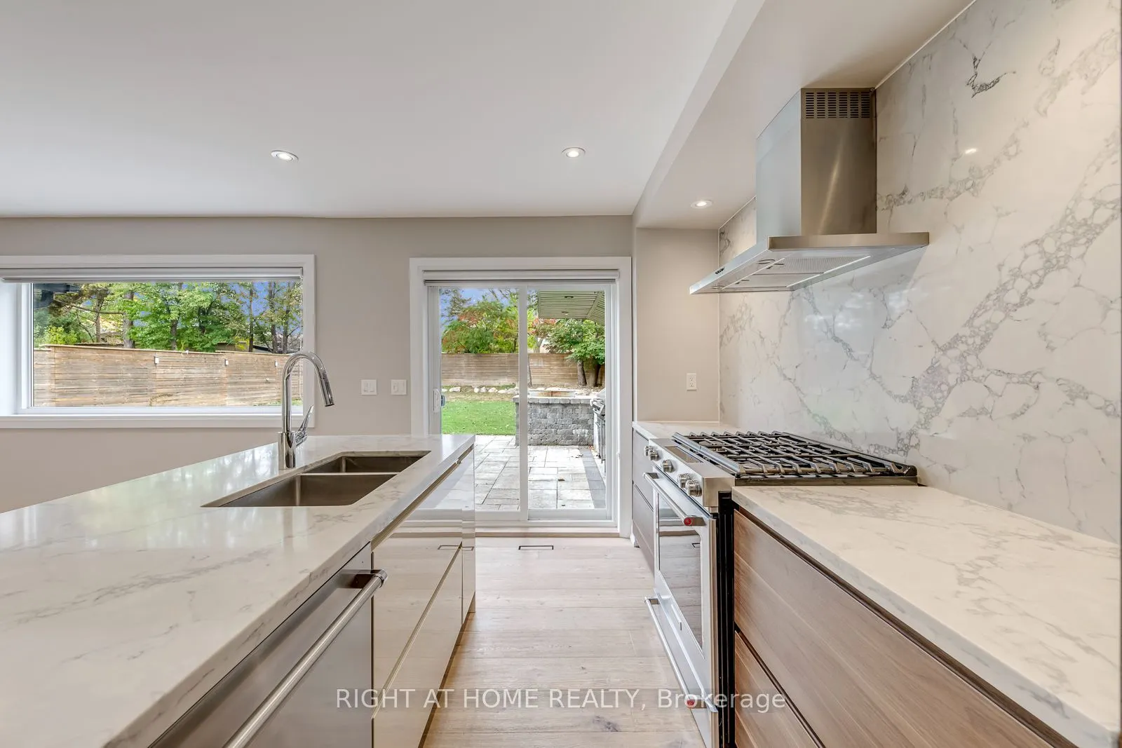 30 Penwick Crescent