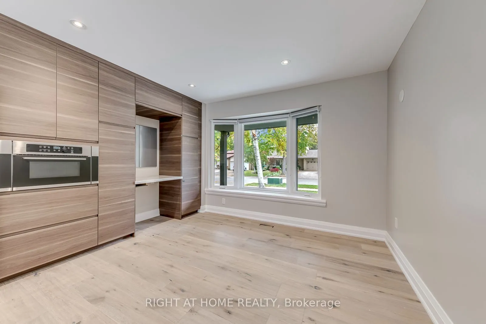 30 Penwick Crescent