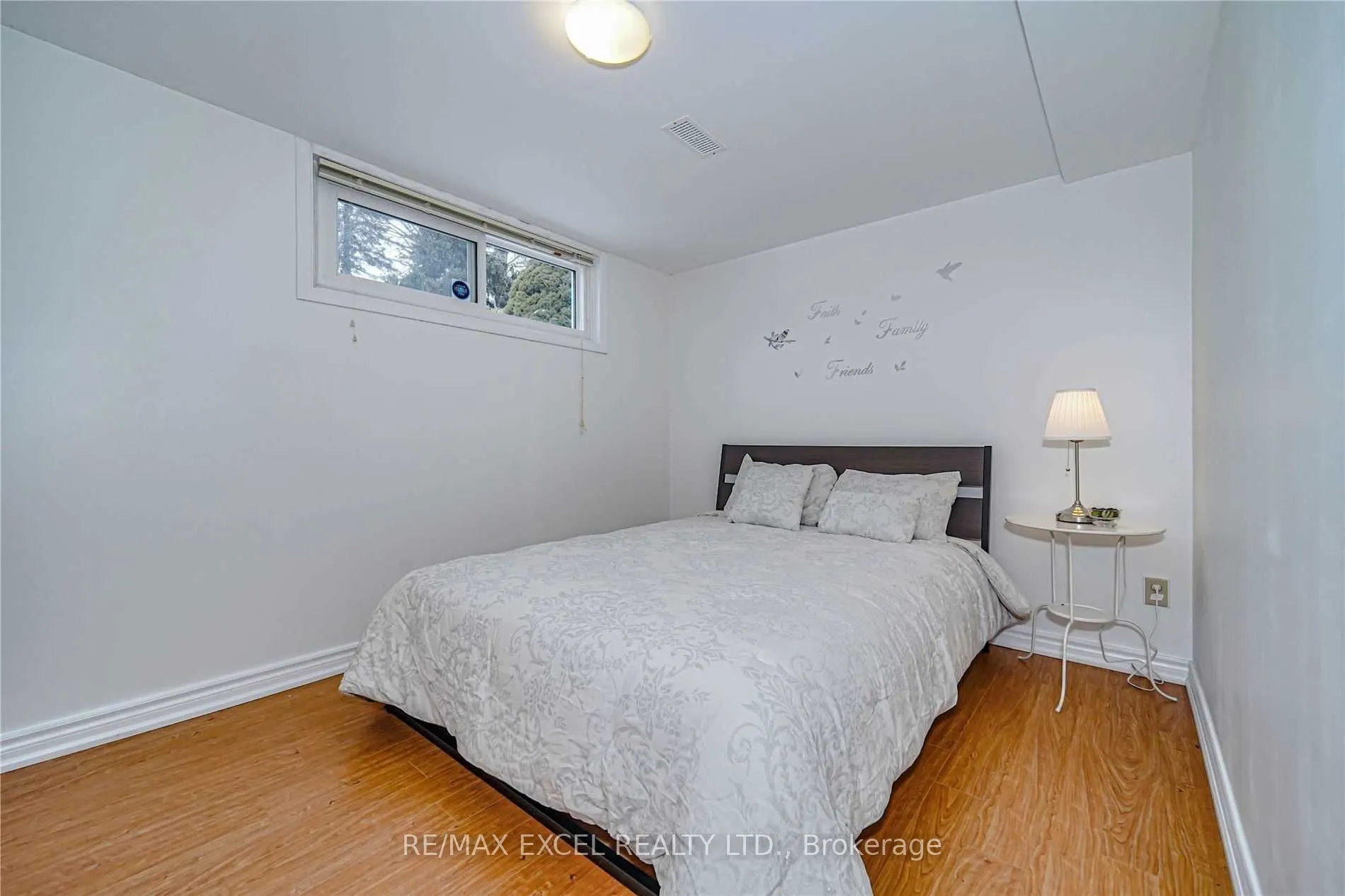 83 Squire Bakers Lane