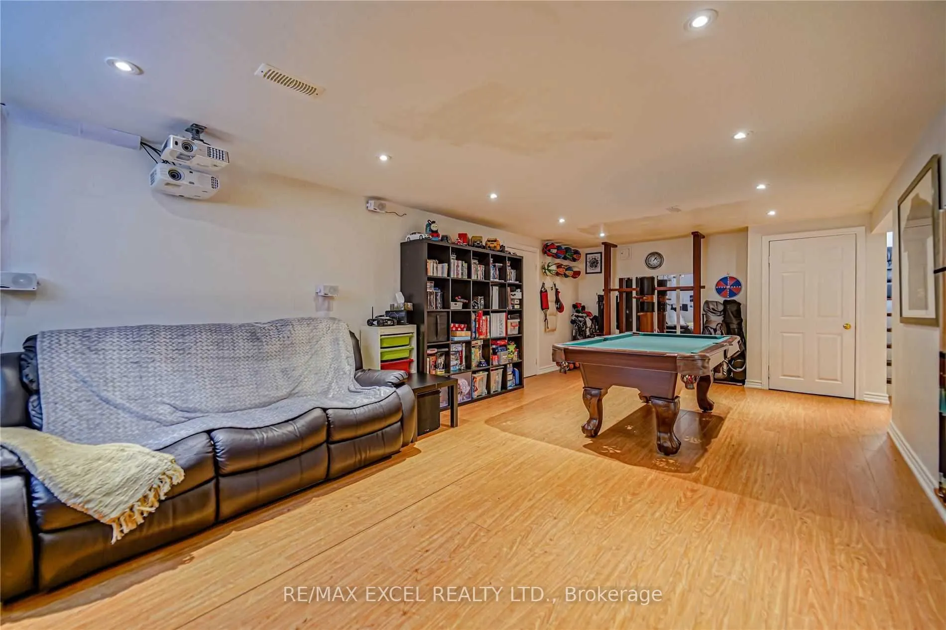 83 Squire Bakers Lane