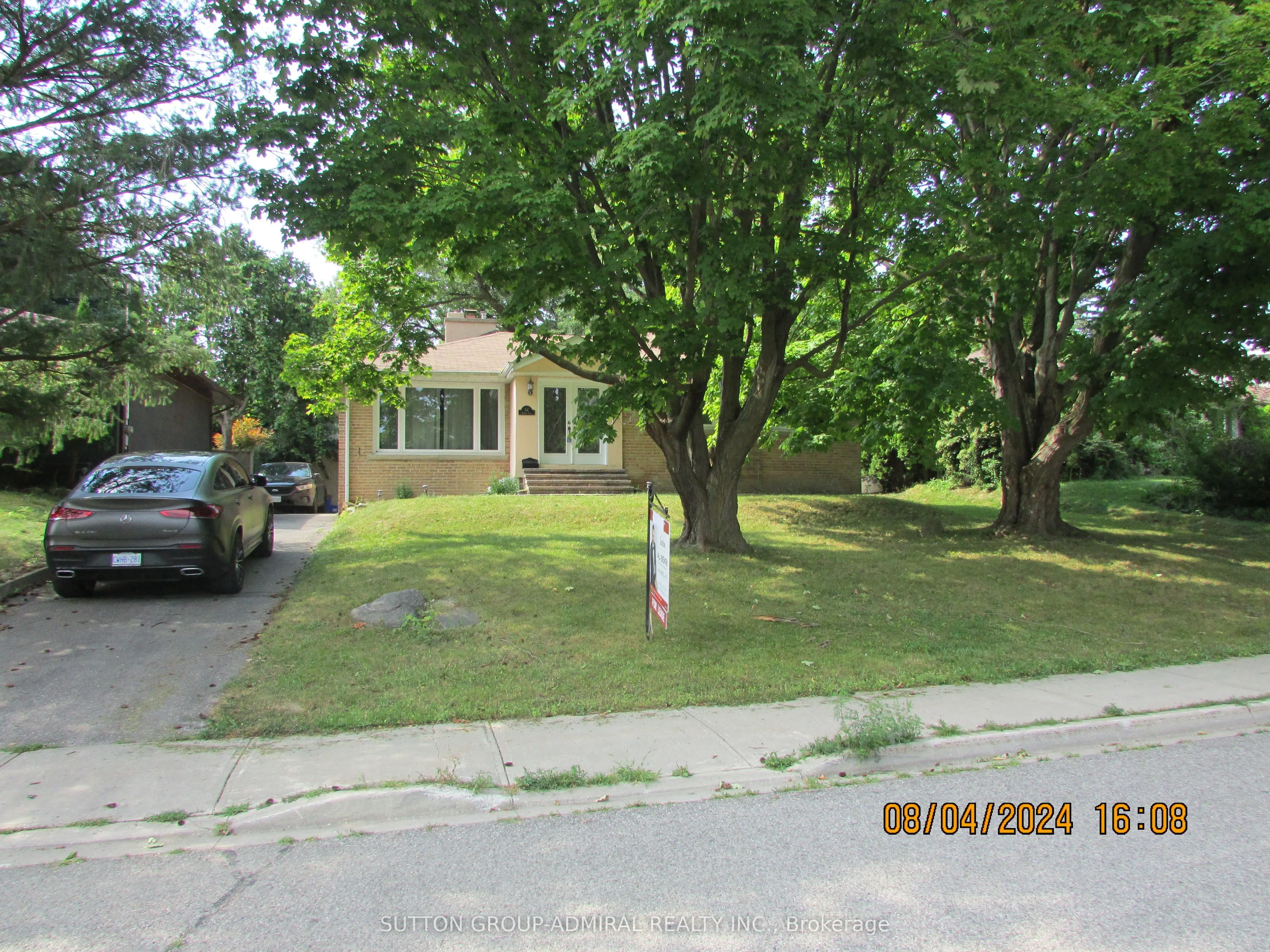 62 Leisure Lane