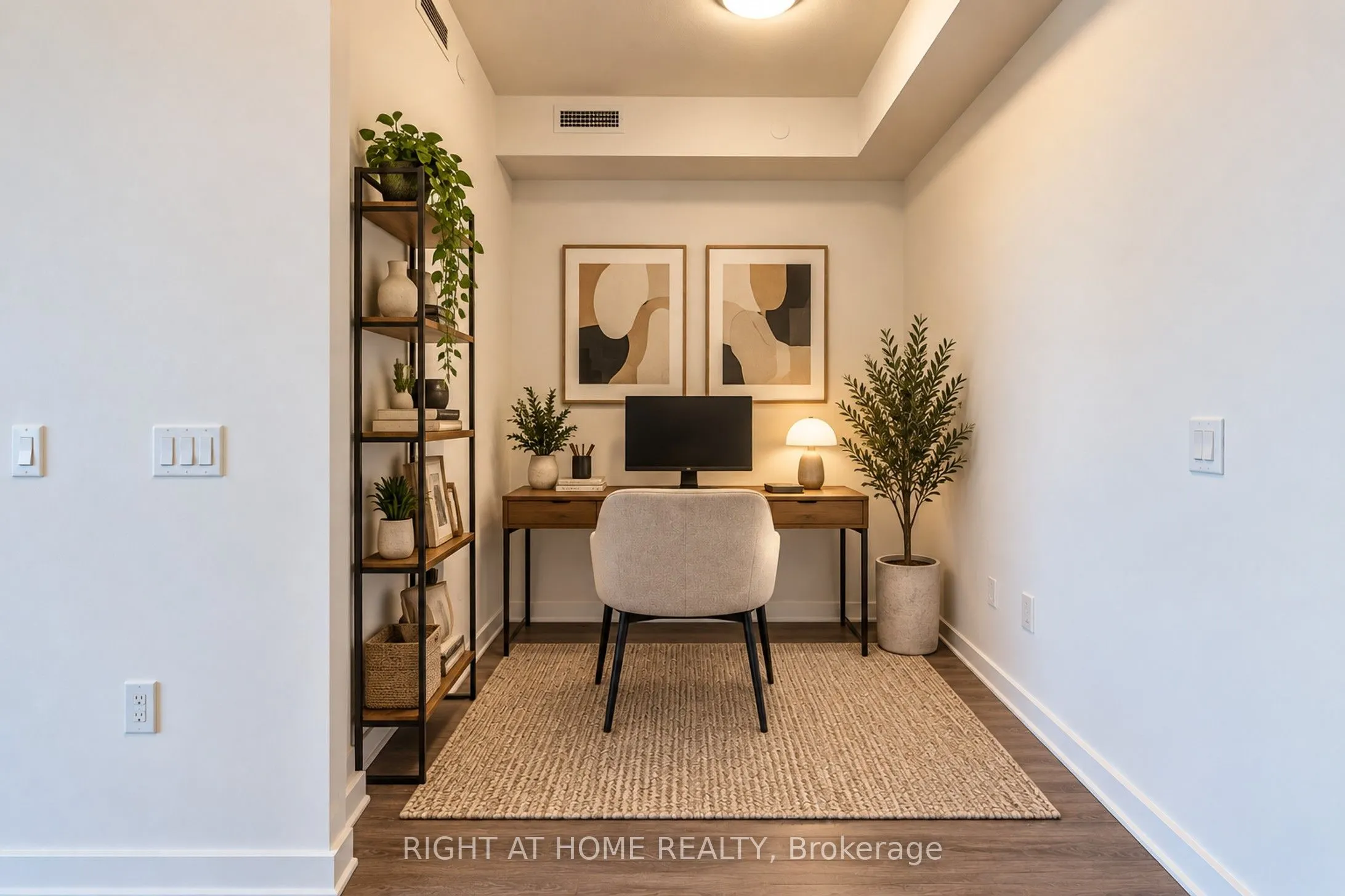 5 Meadowdale Road #2204
