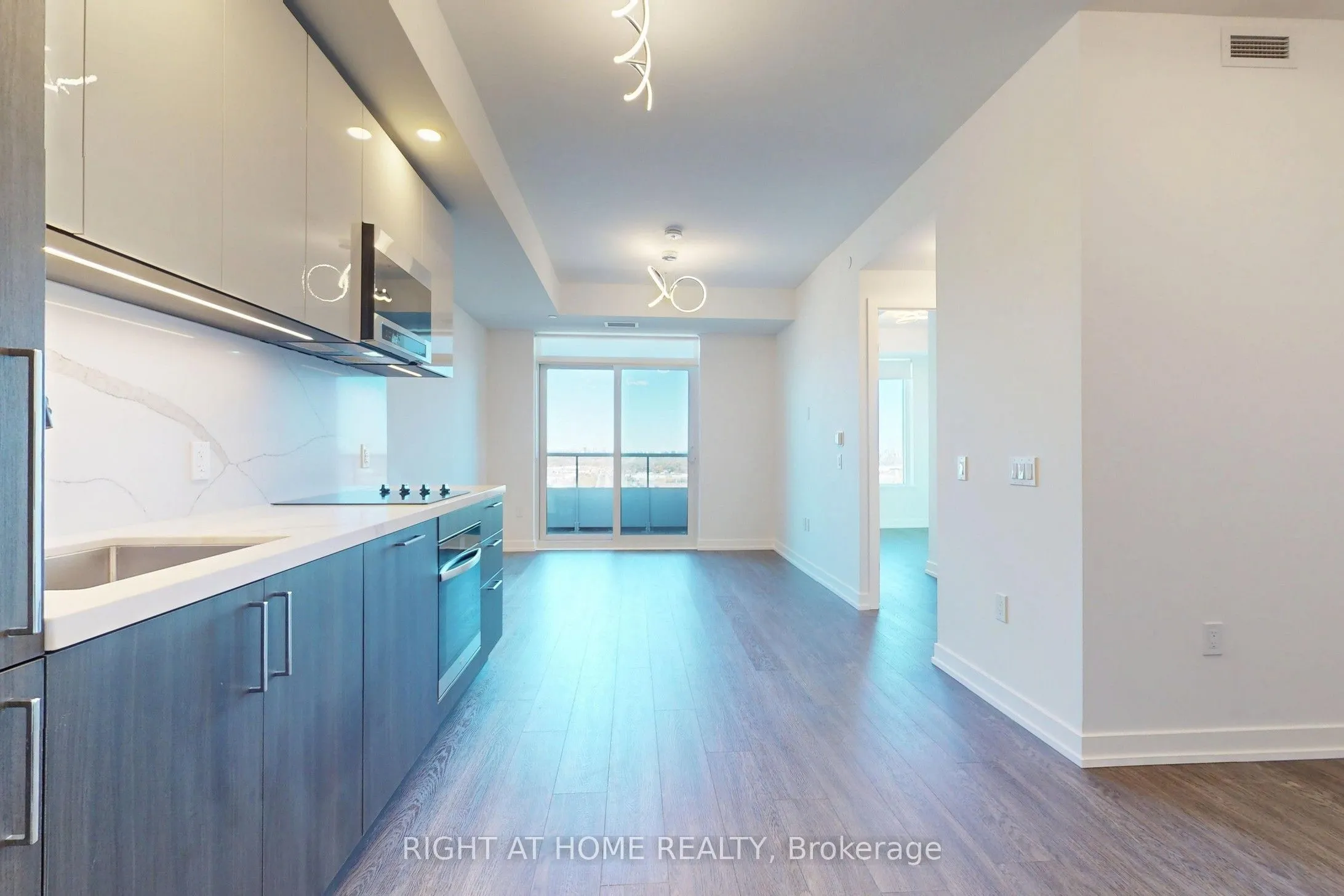 5 Meadowdale Road #2204