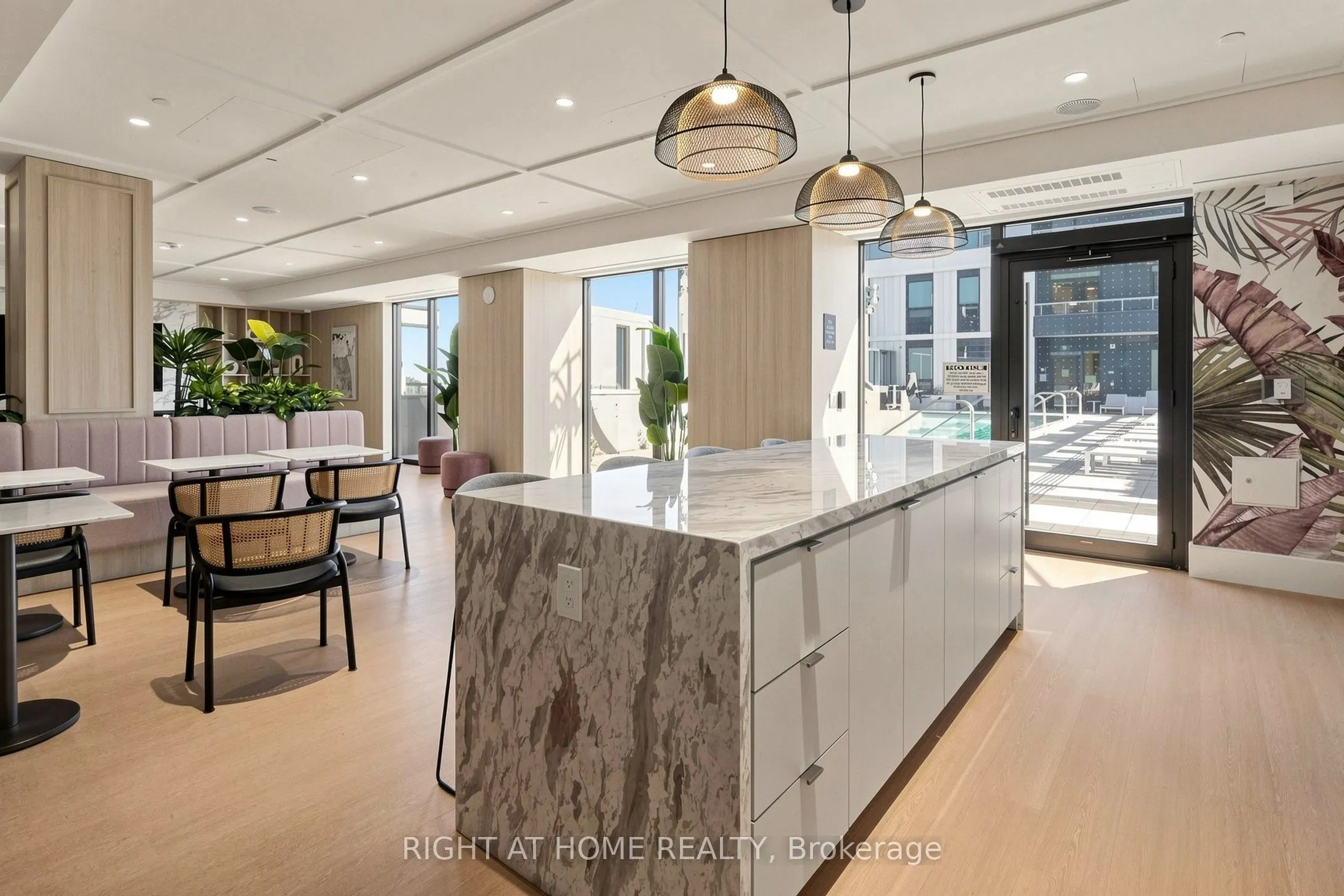 5 Meadowdale Road #2204