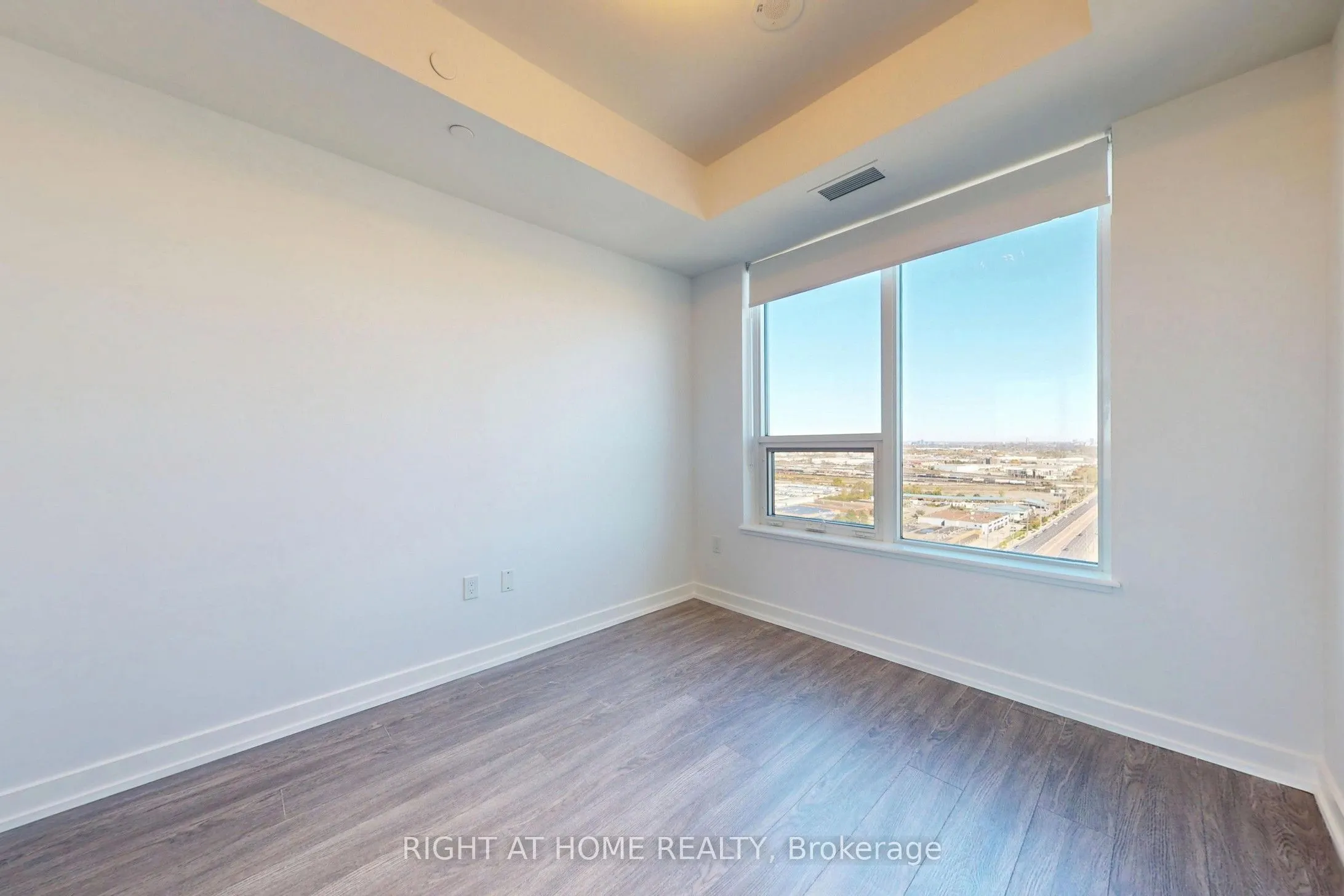 5 Meadowdale Road #2204