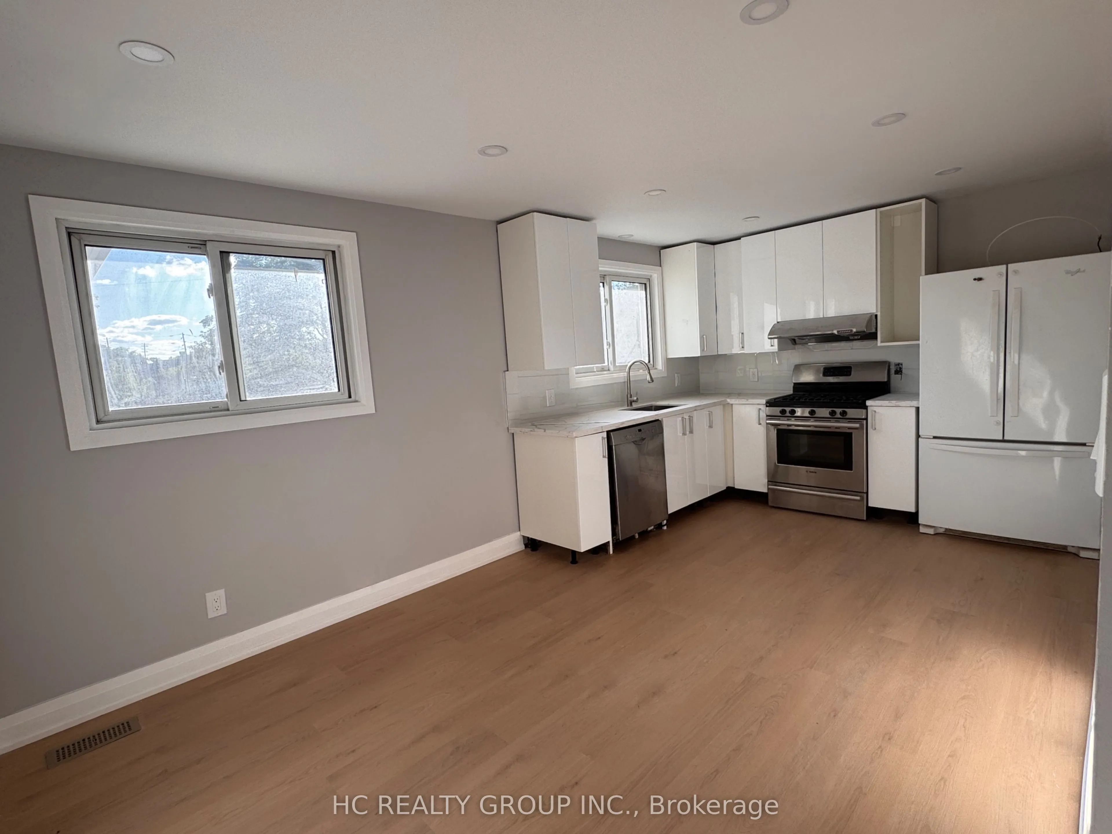 32 Upper King Richard Court