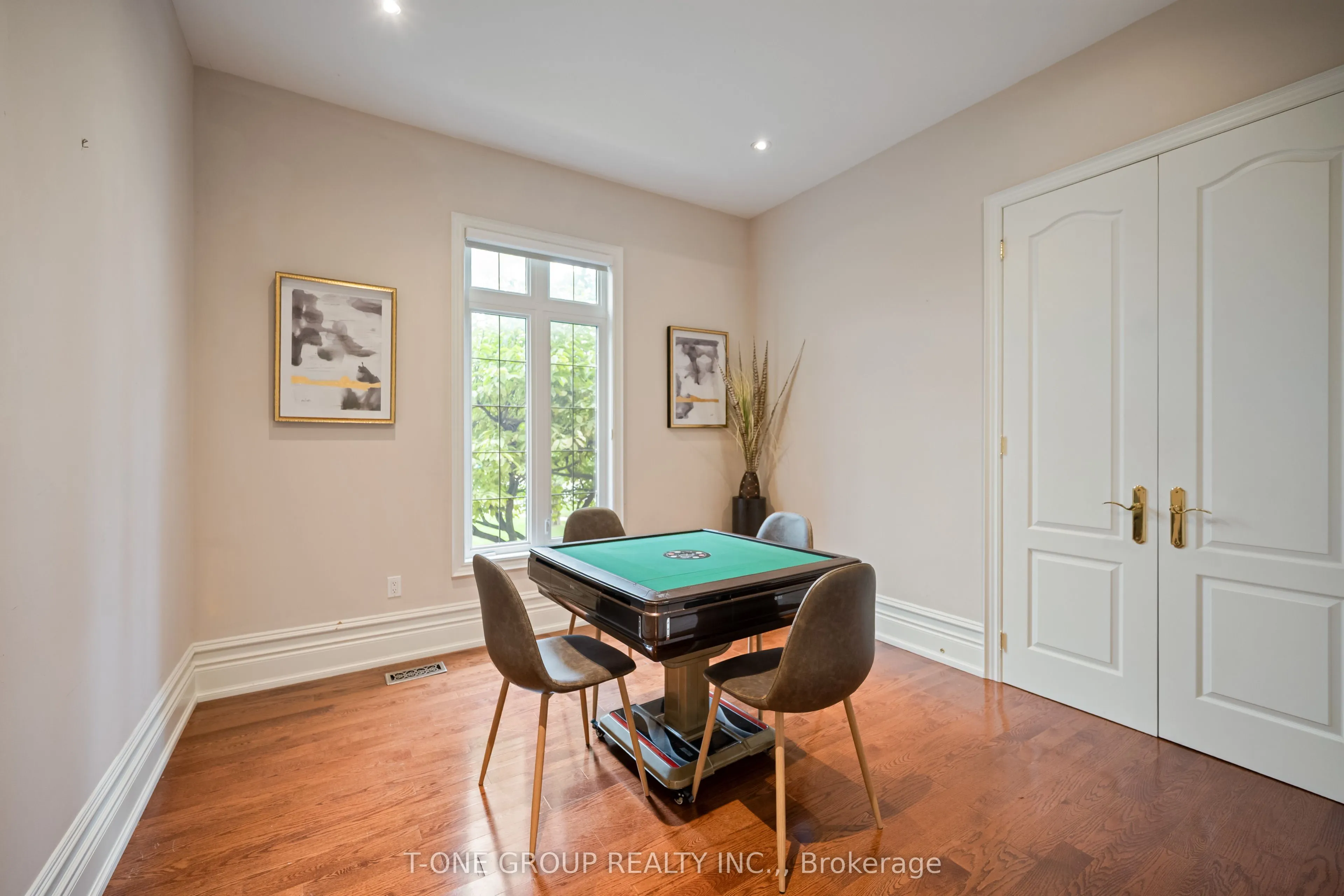 253 Carlton Road