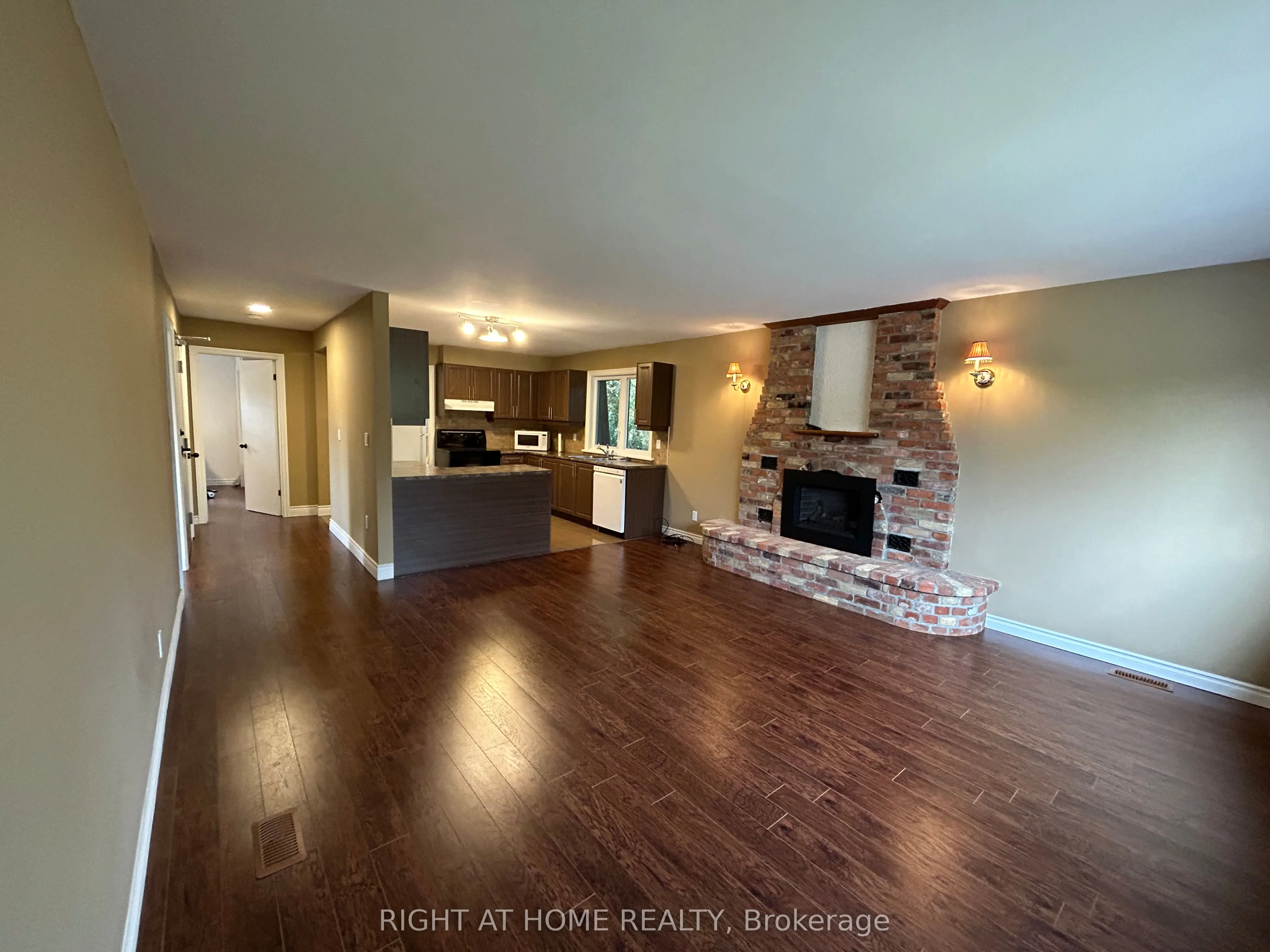 36 Aurora Heights Drive #Upper Level