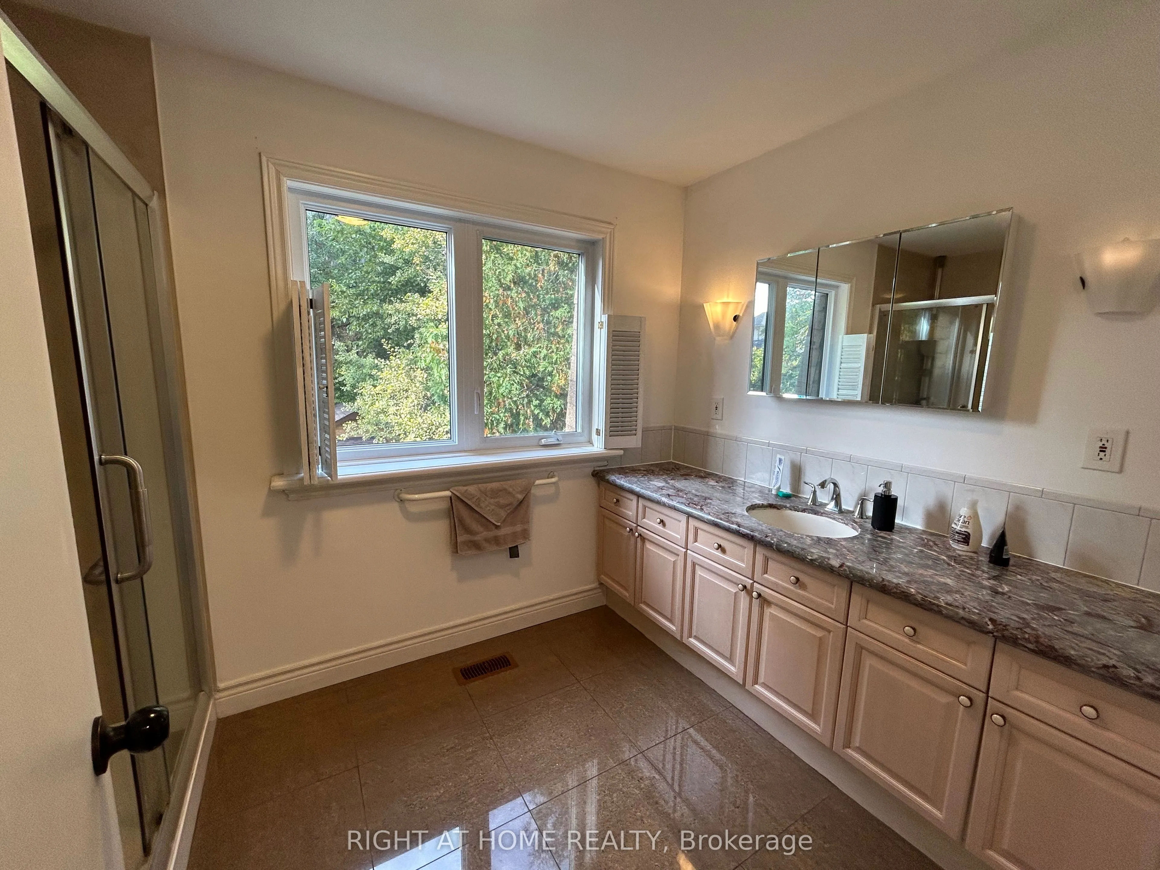 36 Aurora Heights Drive #Upper Level