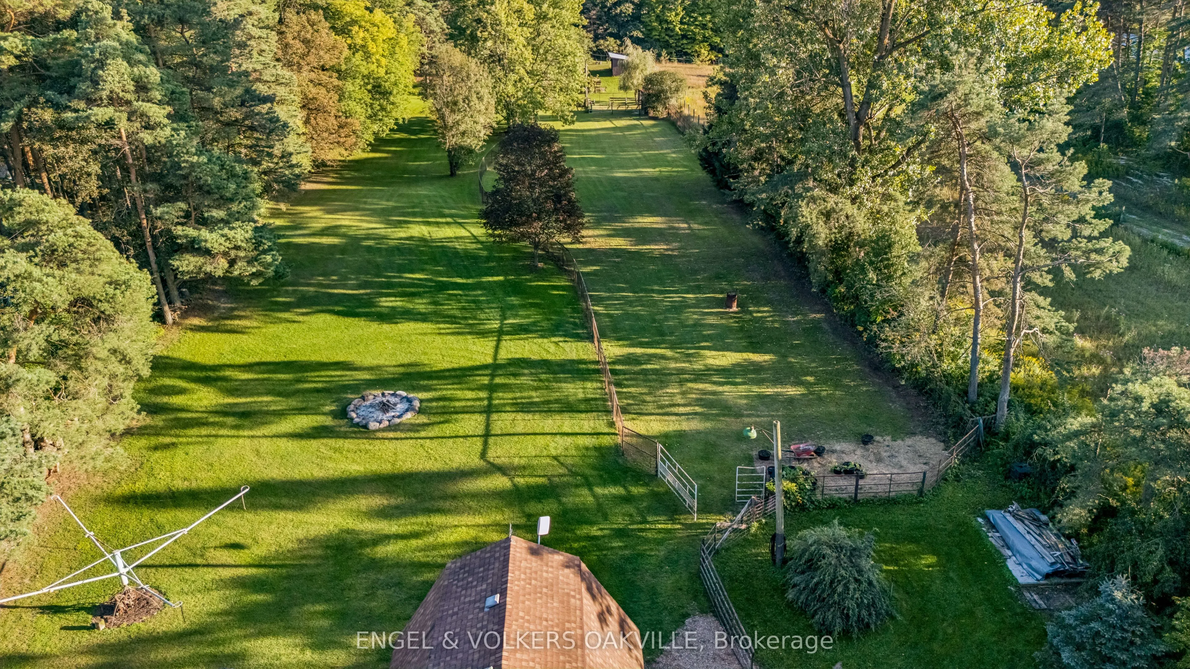 4143 Vivian Road