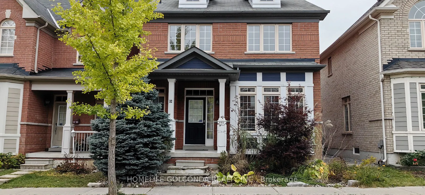 32 Cardrew Street