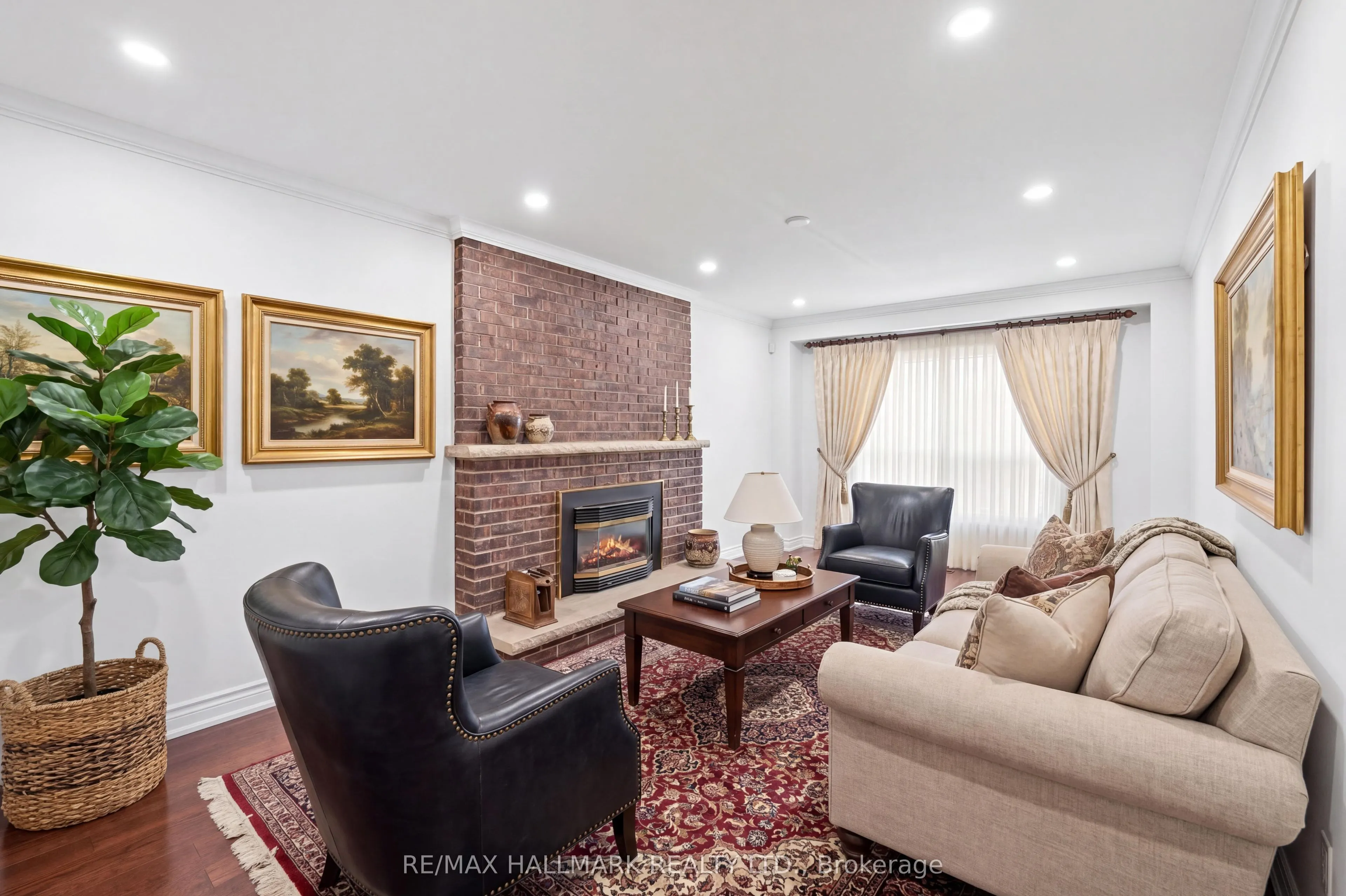 7 Charnwood Place