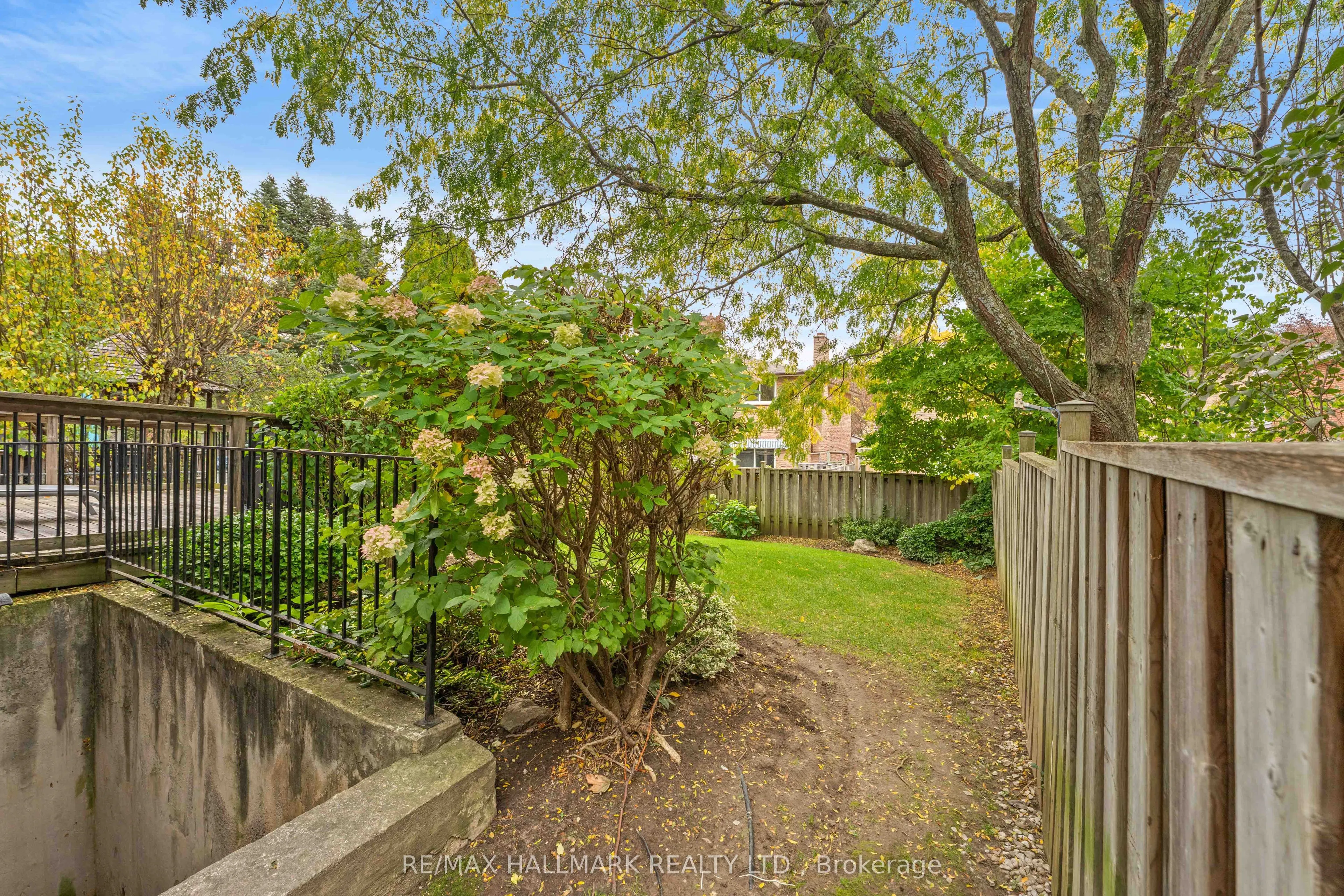 7 Charnwood Place