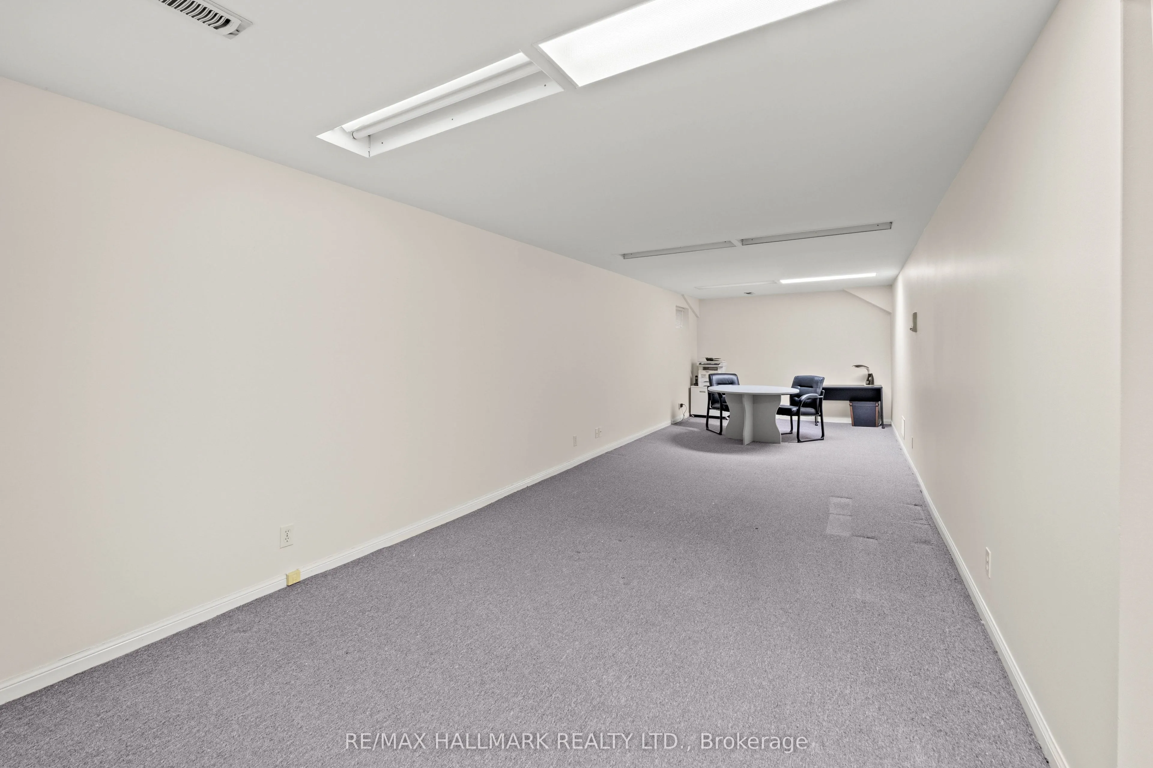 7 Charnwood Place