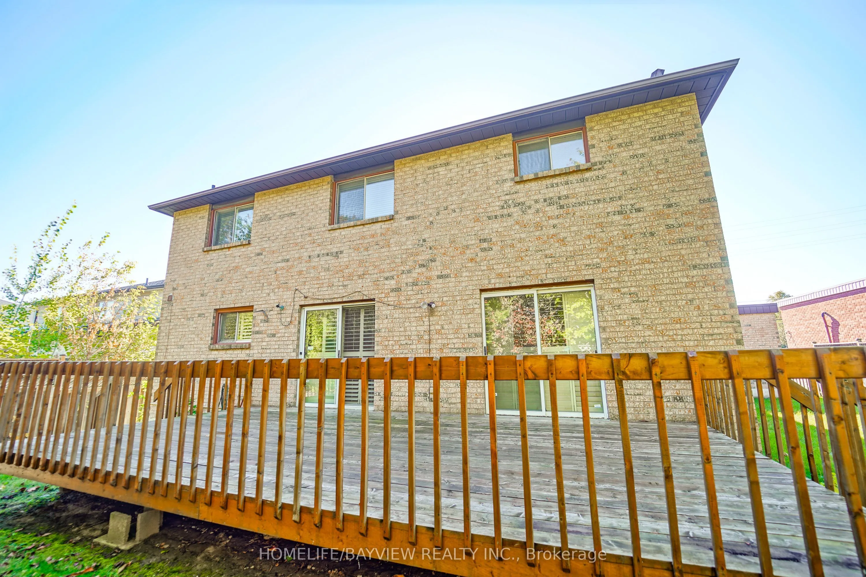 580 Elgin Mills Road W